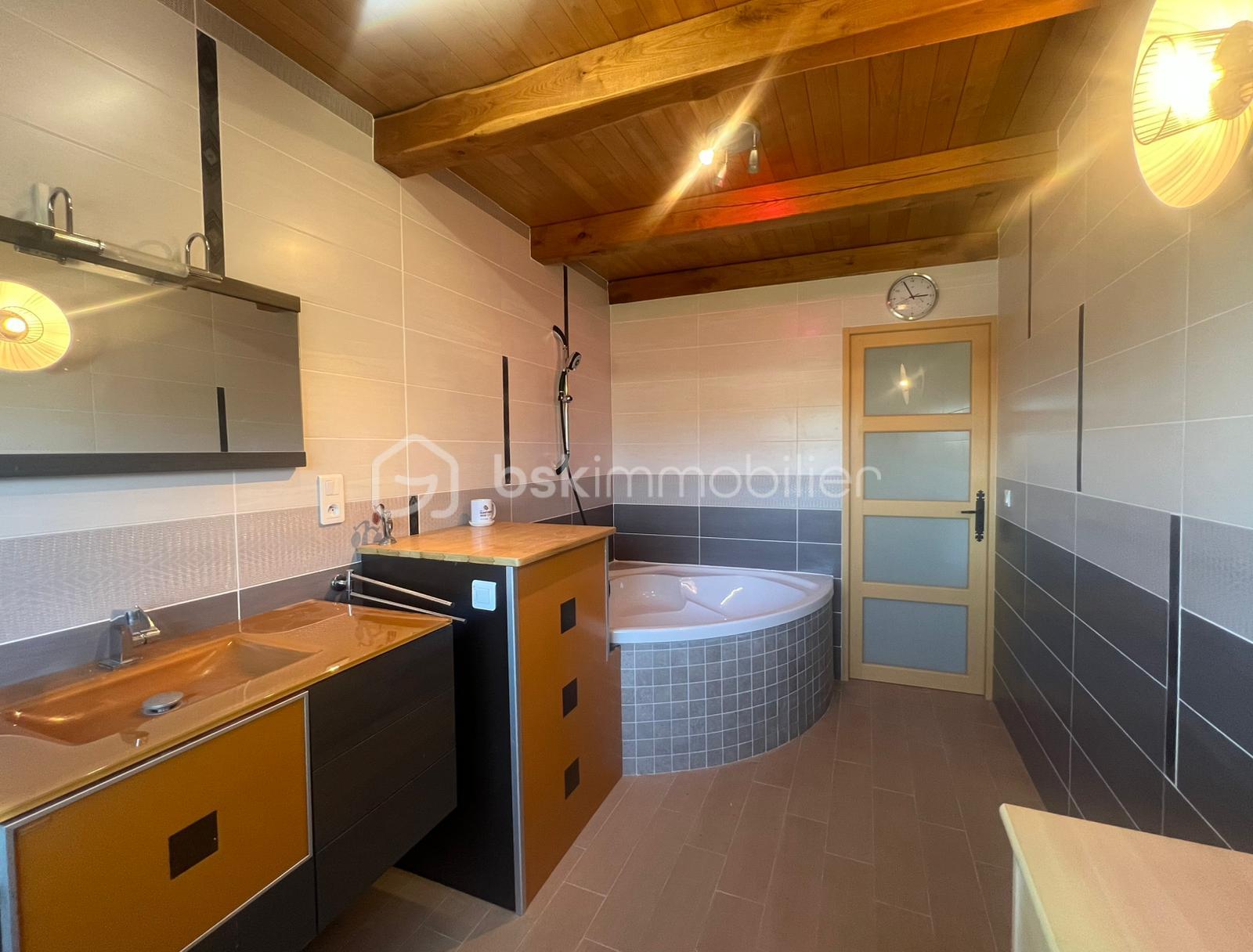 Maison ancienne de 190 m² - photo 4.jpg