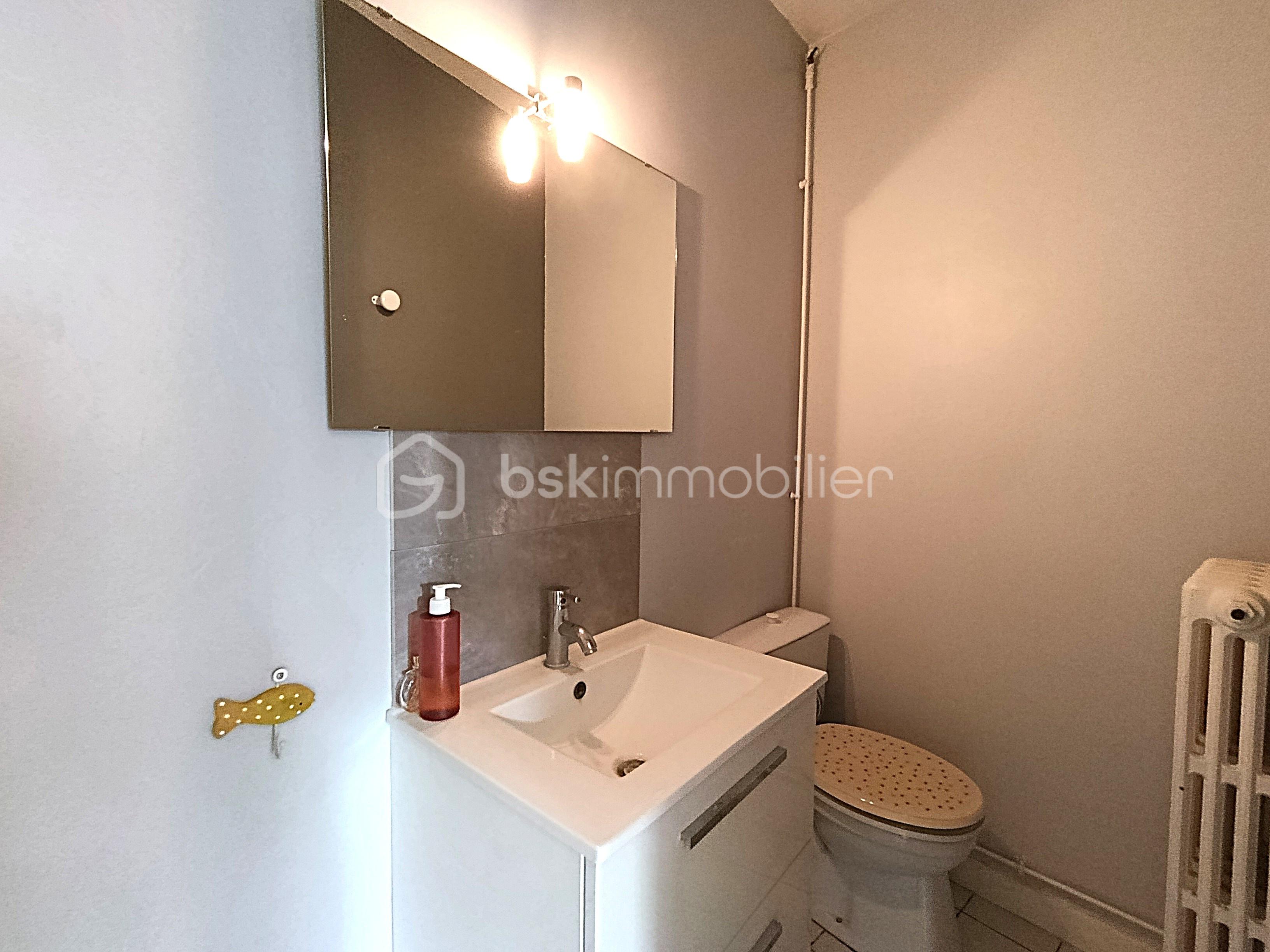 Local d activites de 46 m² - 1000012994.jpg