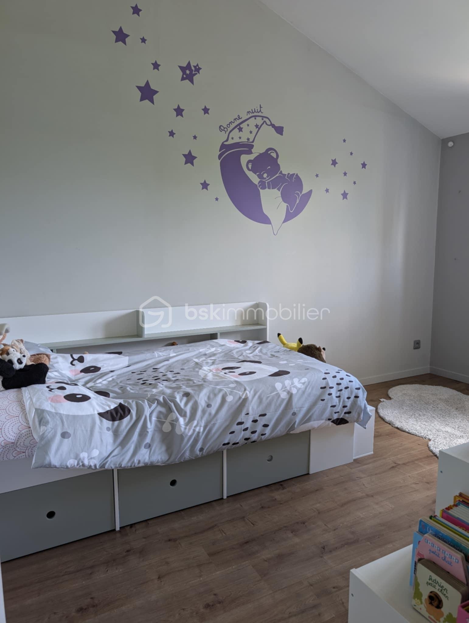 Maison de 120 m² - 17200f86-8ab7-4752-a9fb-15b7b69a86fd.jpg