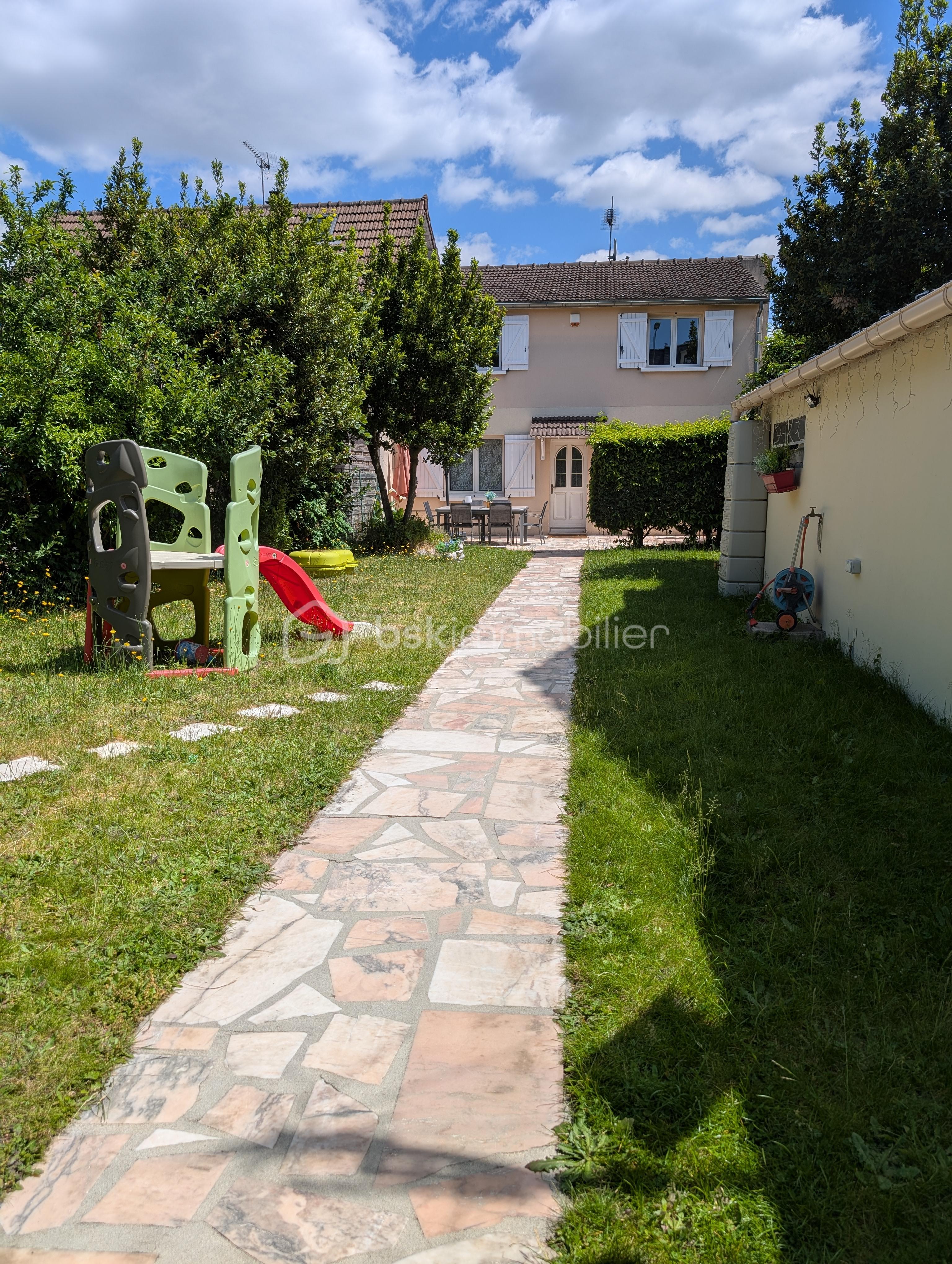 Maison de 120 m² - 1000017484.jpg