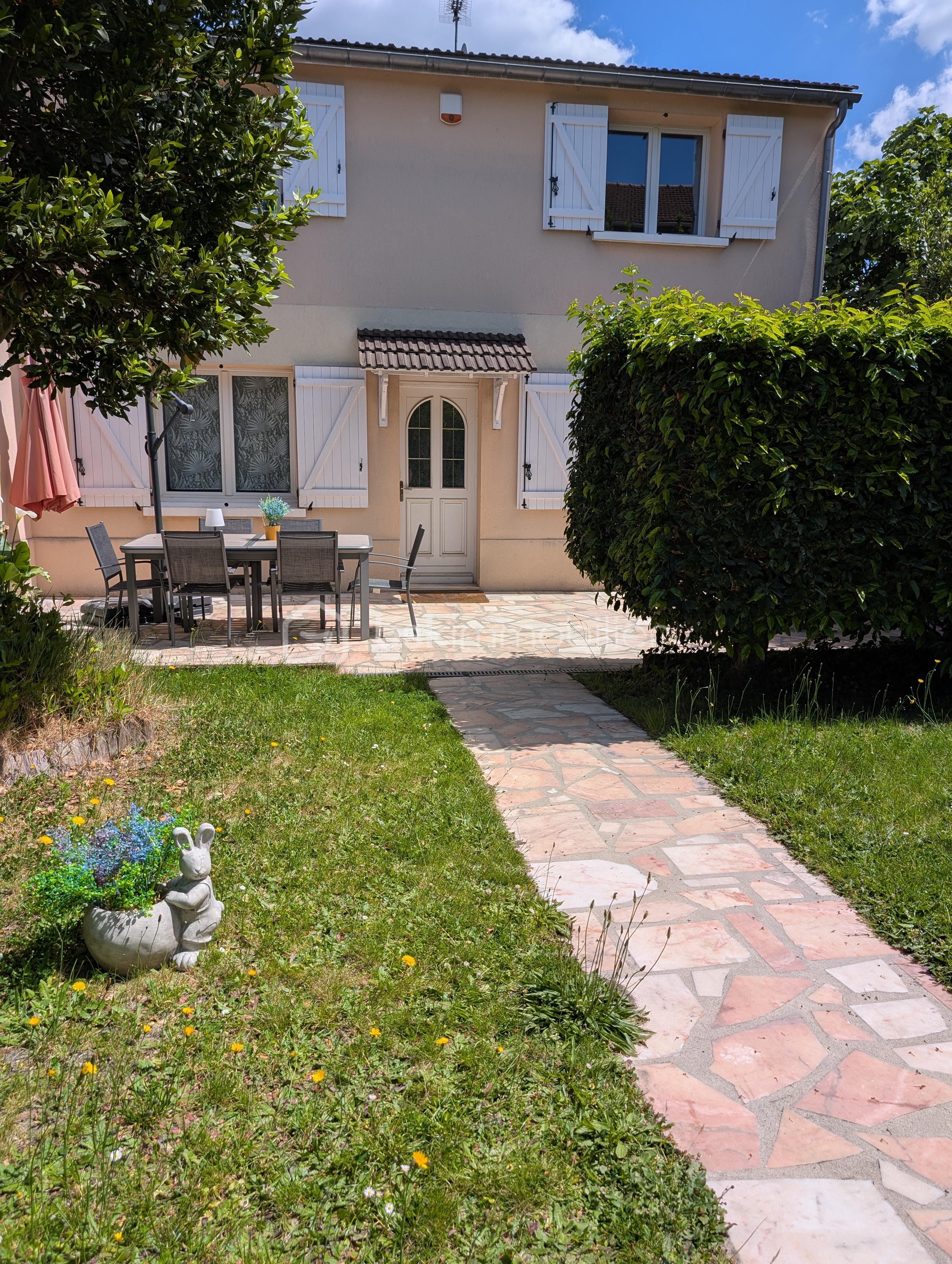 Maison de 120 m² - 1000017485.jpg