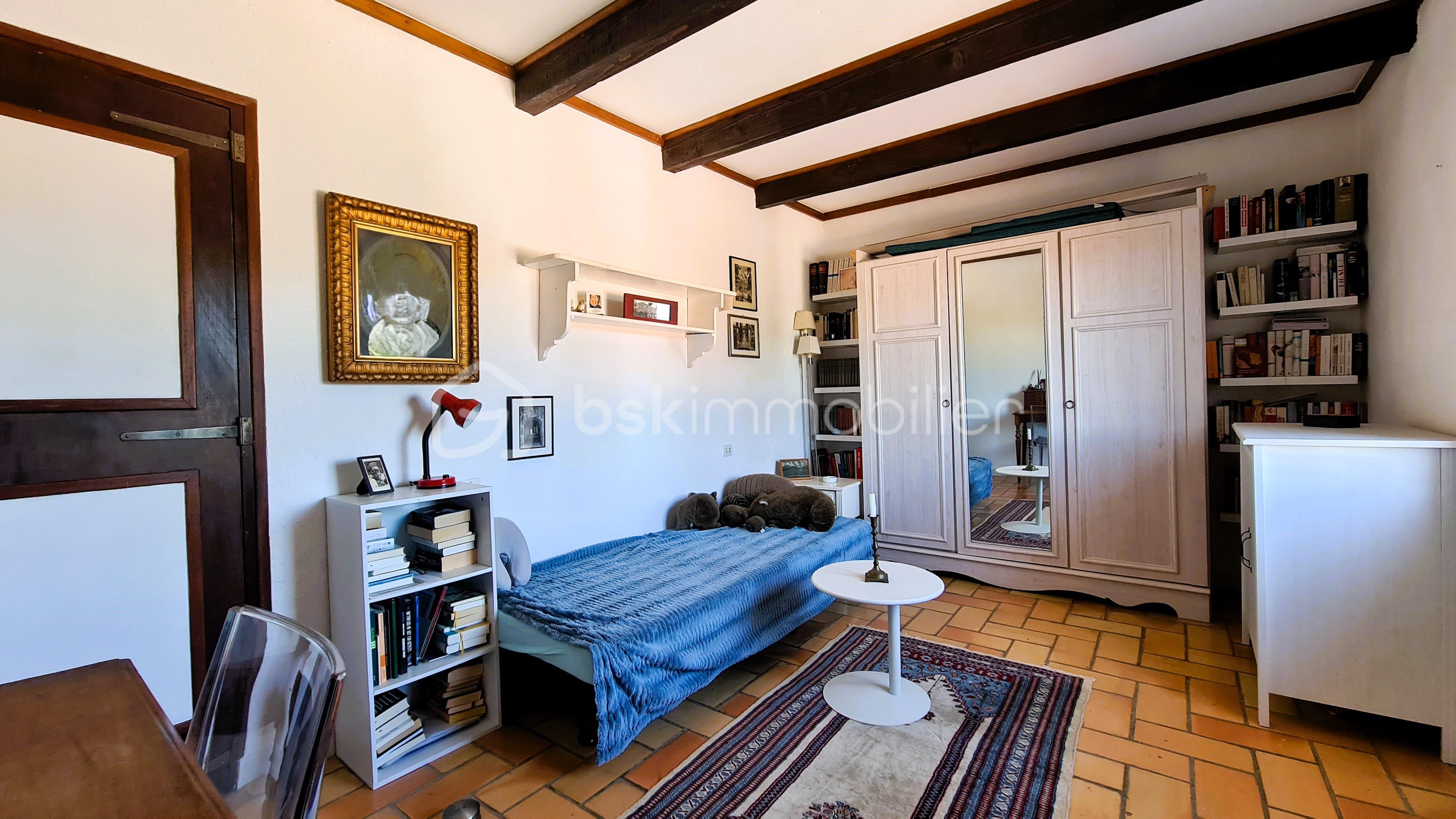 Demeure de 299 m² - 20250722_112116-min.jpg