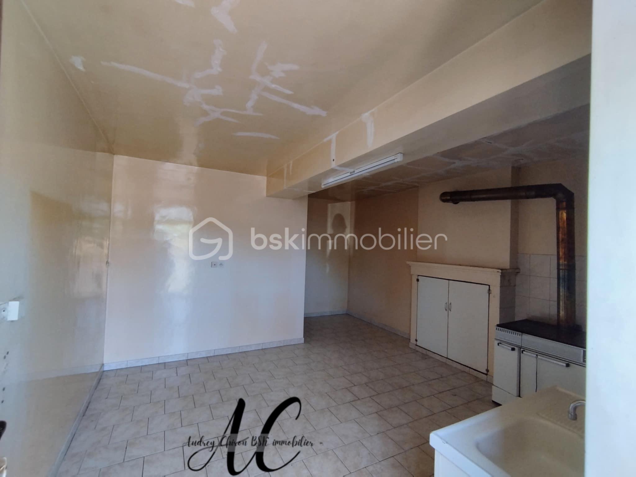 Fermette de 46,79 m² - 32AF39B7-7346-4F7E-98B0-B051159A4697.jpeg