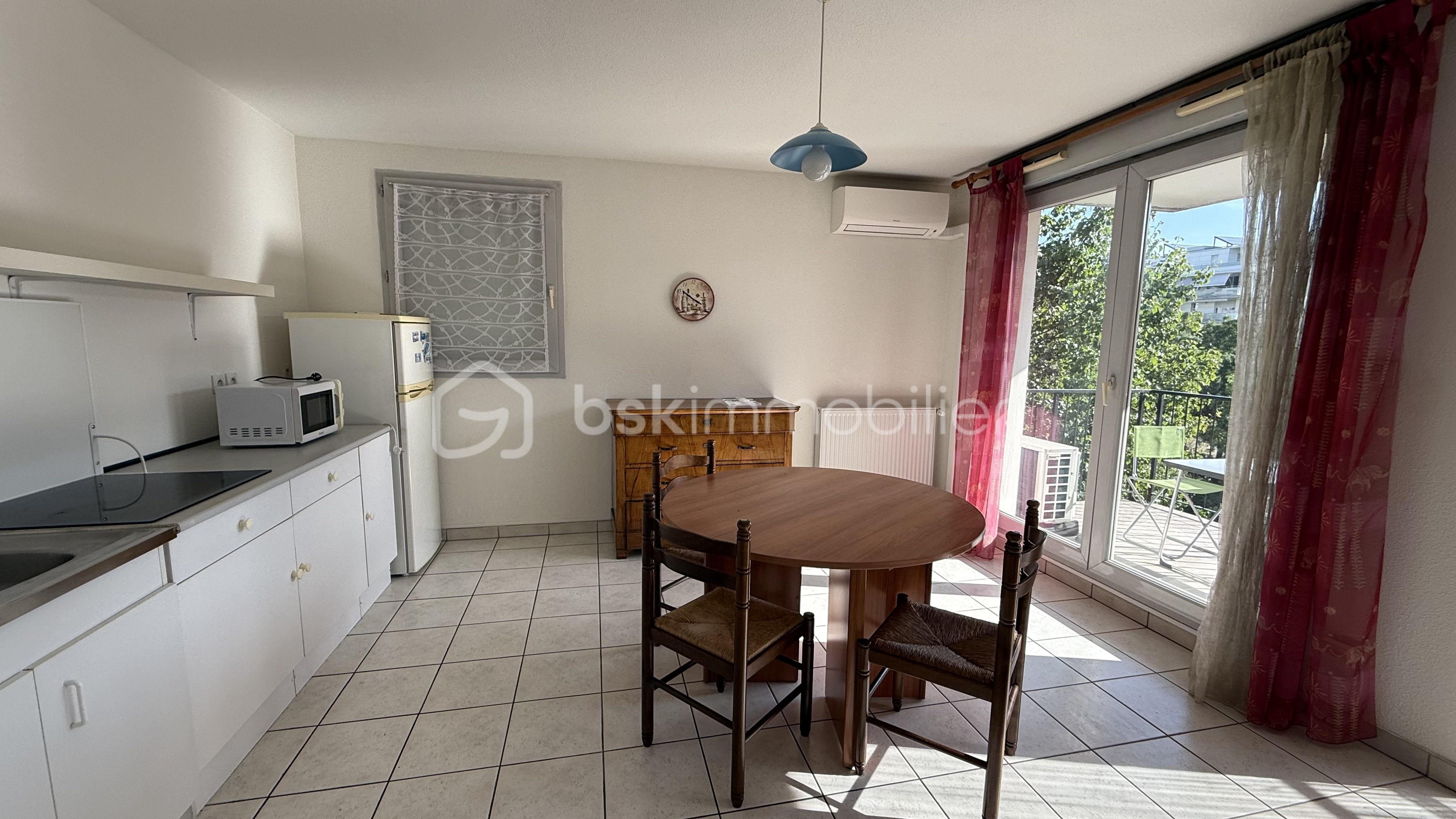 Appartement 2 pièces 44 m² · à Grenoble · 44 m² · 110 000 €
