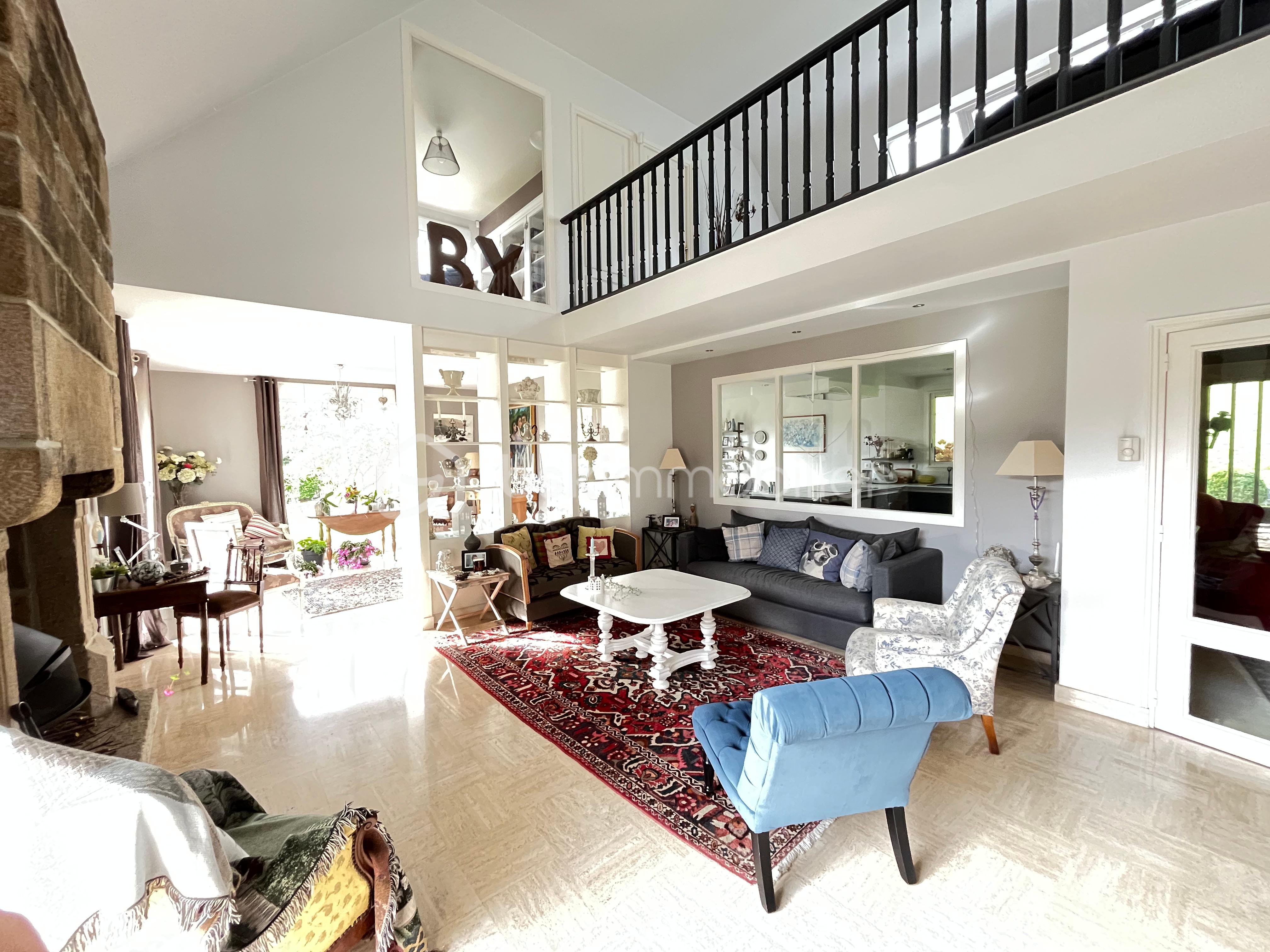 Maison d architecte de 280 m² - 3 maison salon 3 landerneau.png