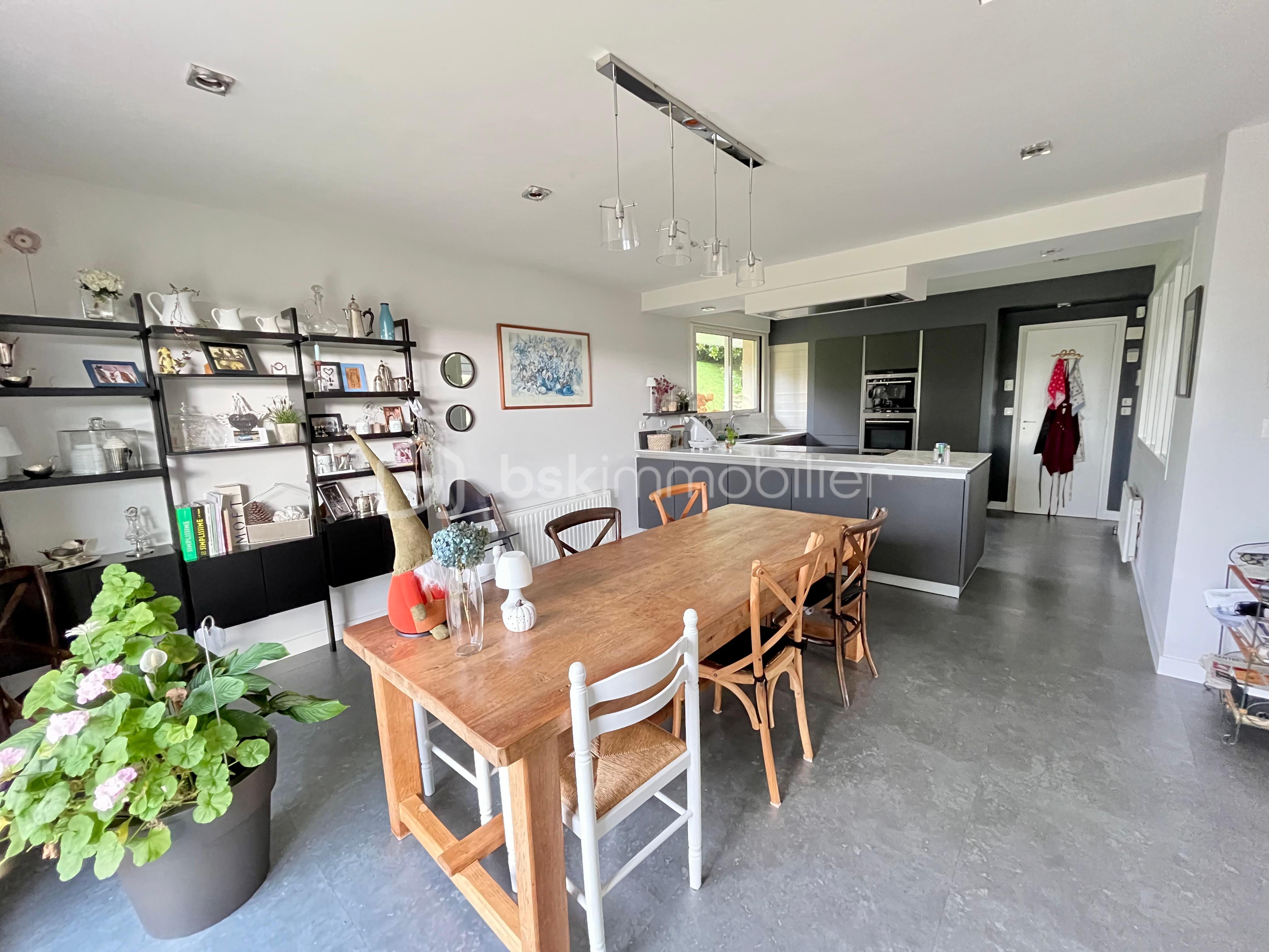 Maison d architecte de 280 m² - 5 maison cuisine landerneau.png