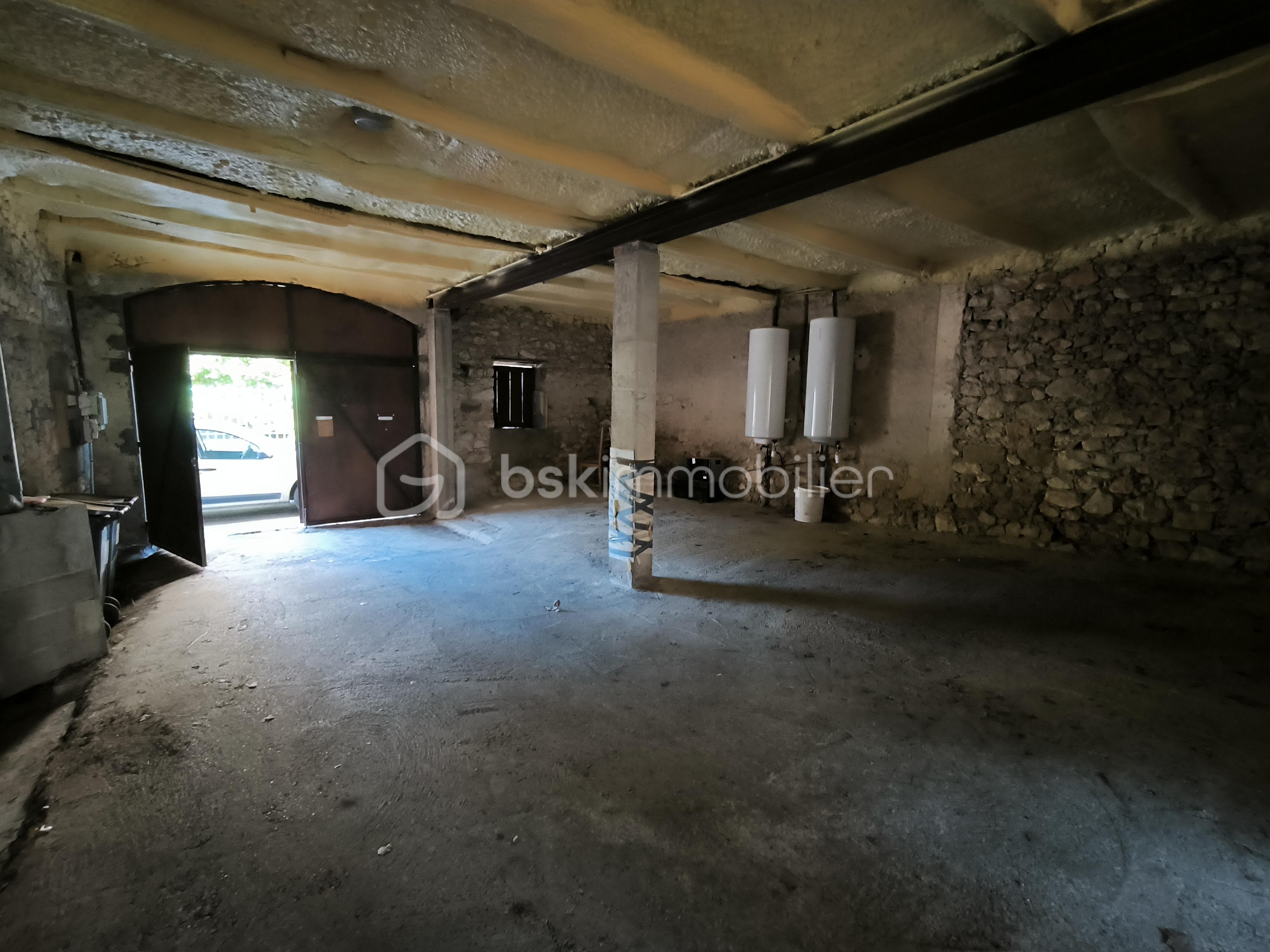 Immeuble mixte de 126 m² - IMG_20251017_155348.jpg