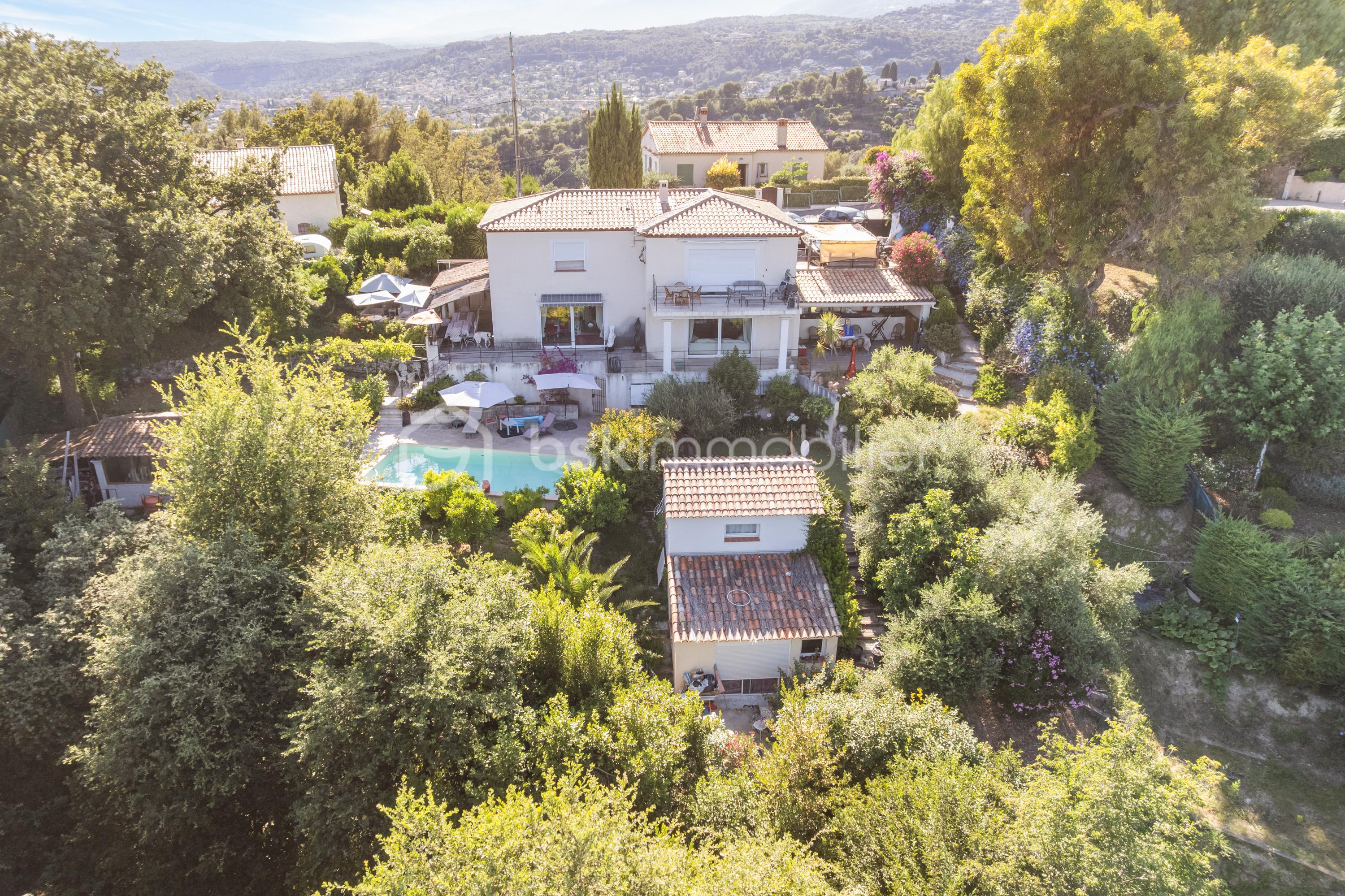 Maison de 312 m² - DJI_0474.jpg