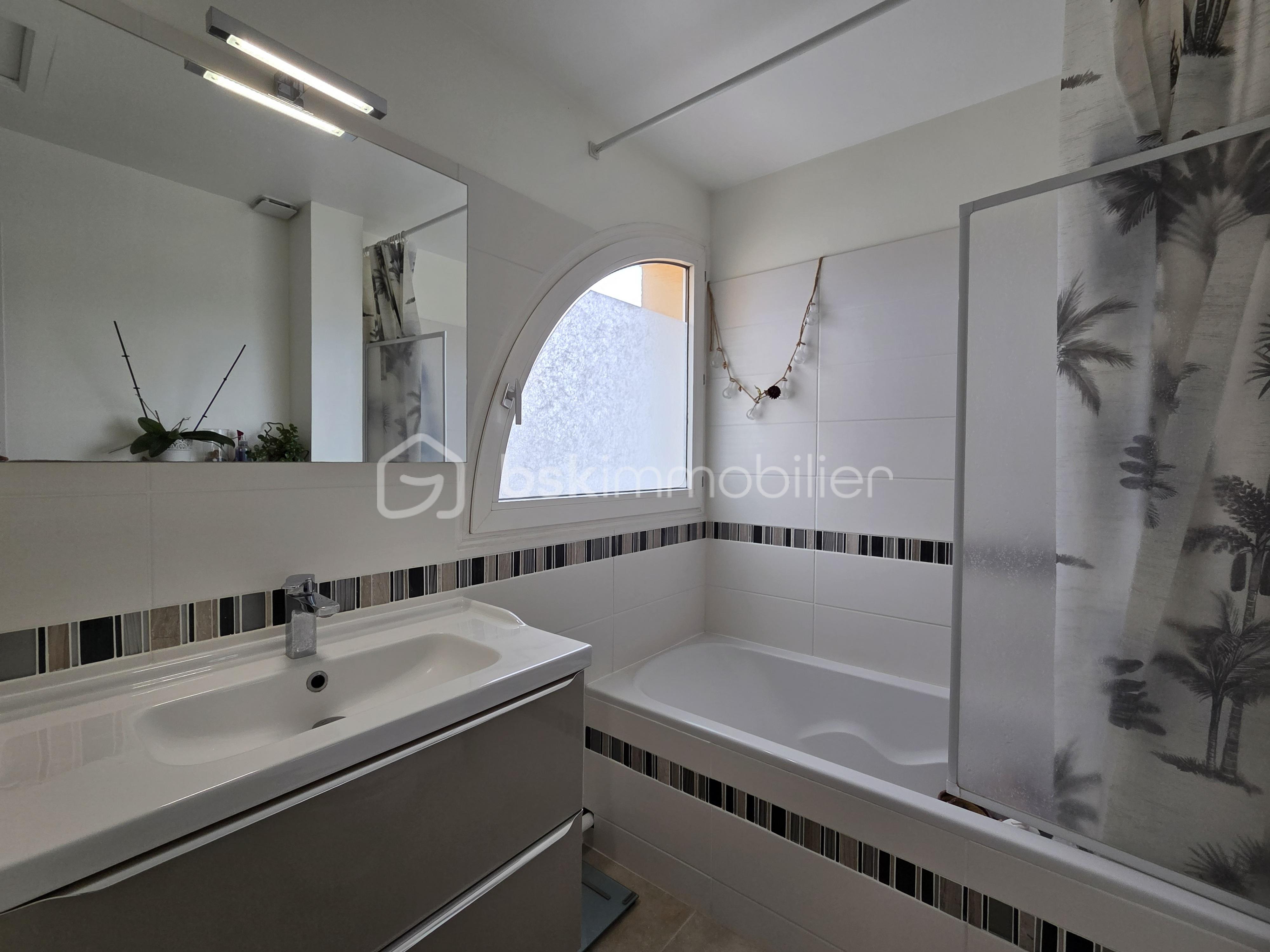 Maison de 95 m² - 20260120_114710.jpg