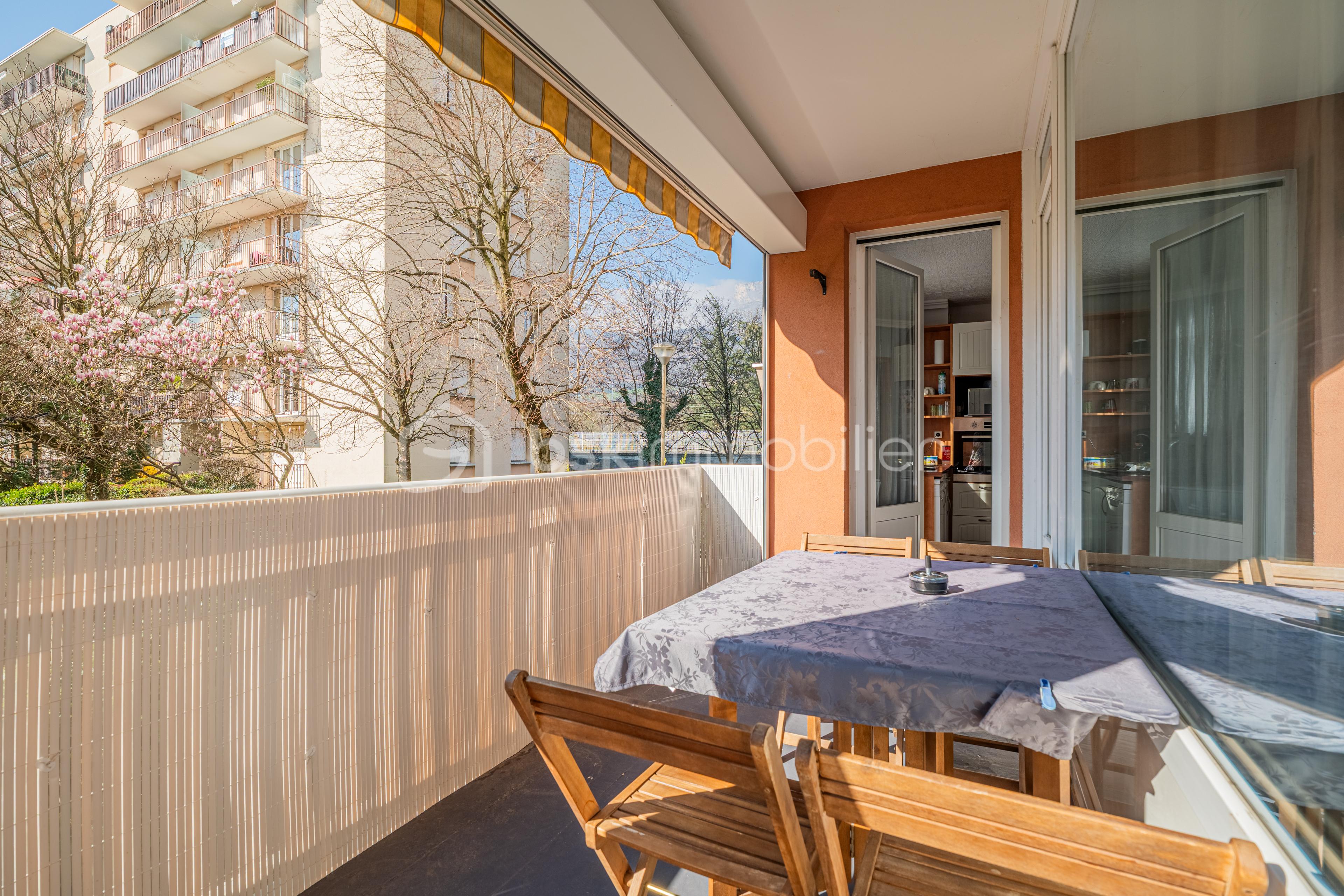 Appartement de 94 m² - A7406739-HDR.jpg