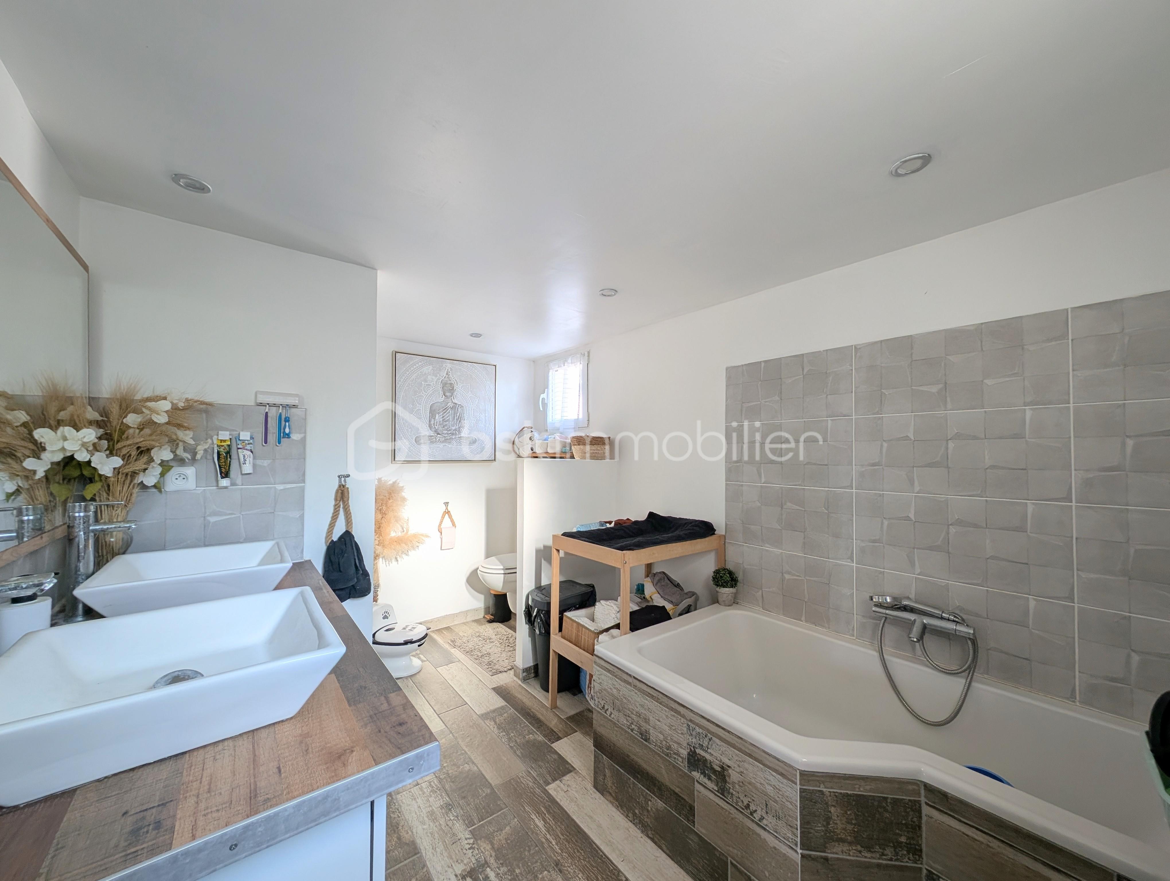 Maison traditionnelle de 90 m² - 1000048509.jpg