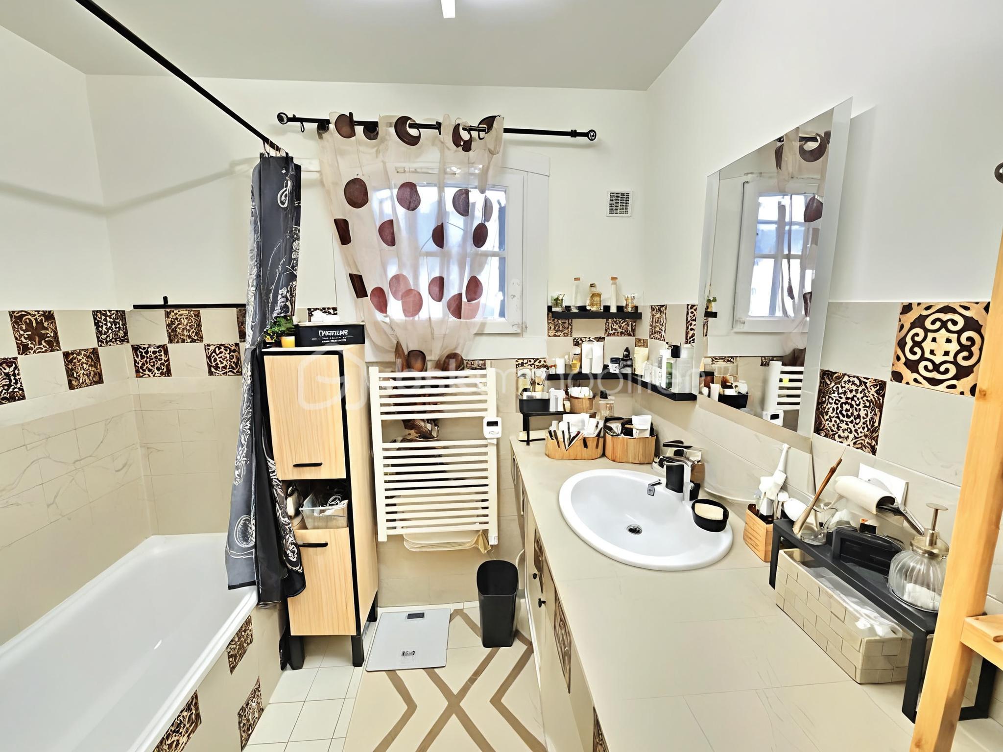 Appartement de 48,52 m² - Ma9L6sIaFULV1yAXpPwVtN4Sap2qCKFZsNlKxapW.jpg