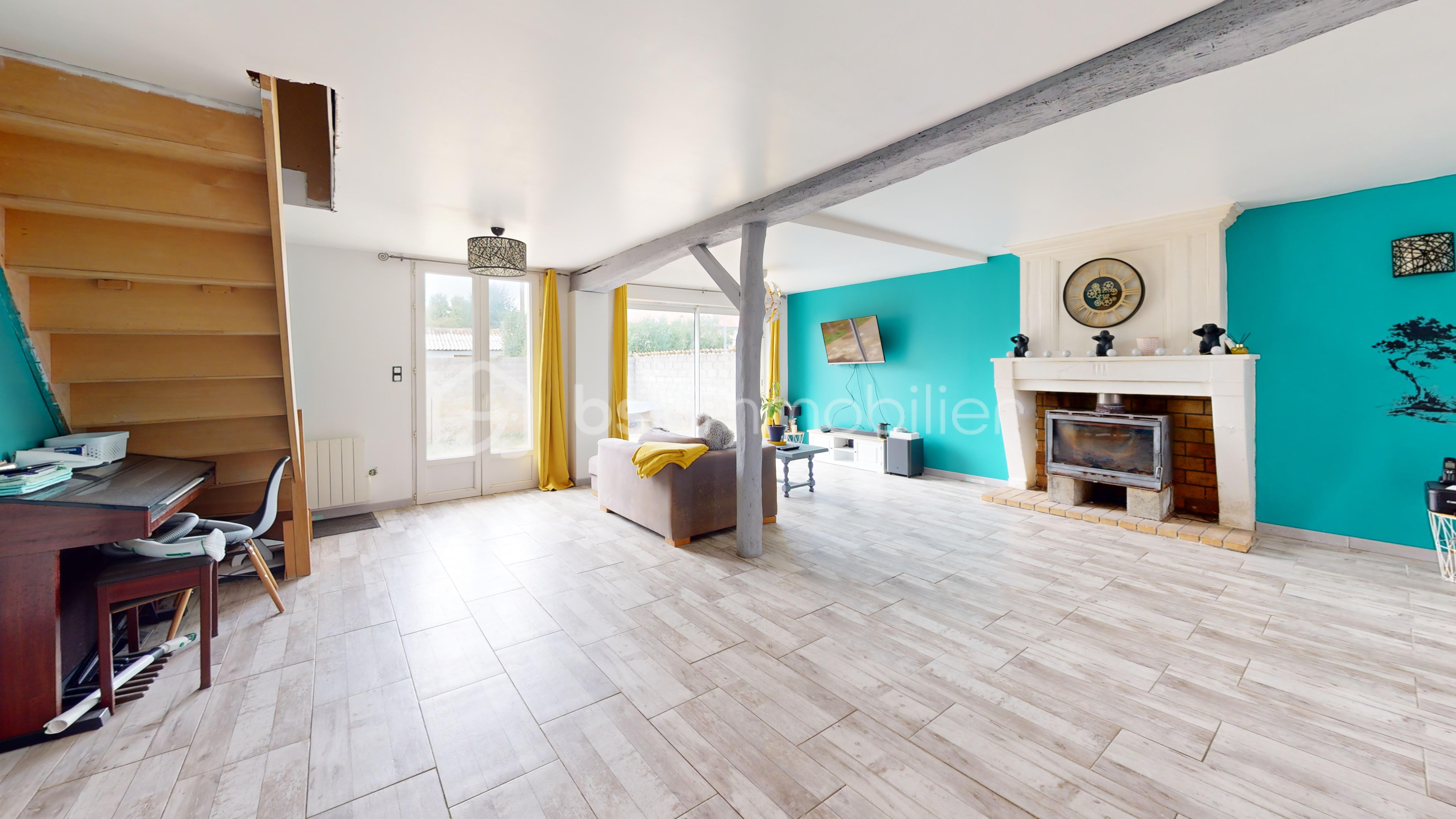 Tanzac-Living-Room 1.jpg