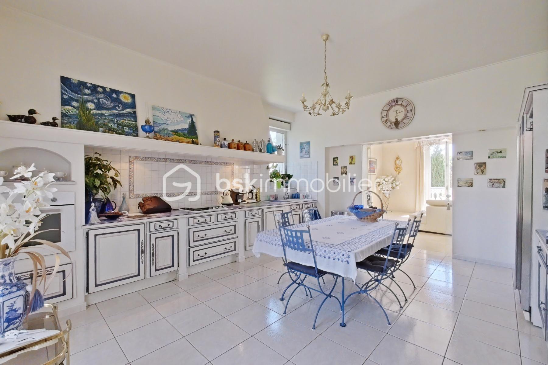 Demeure de 323 m² - PHOTO CUISINE.jpg