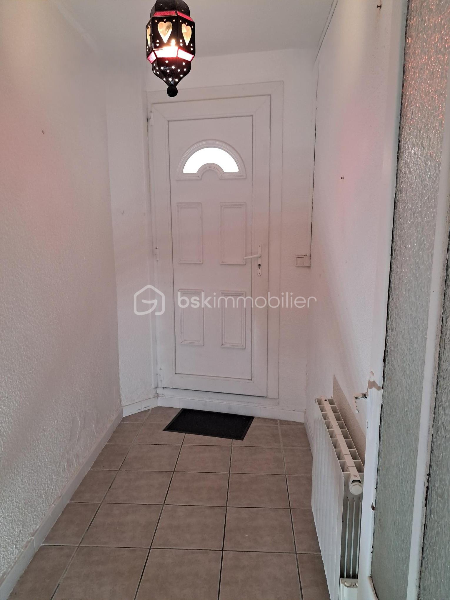 Maison ancienne de 127 m² - e-entree.jpg