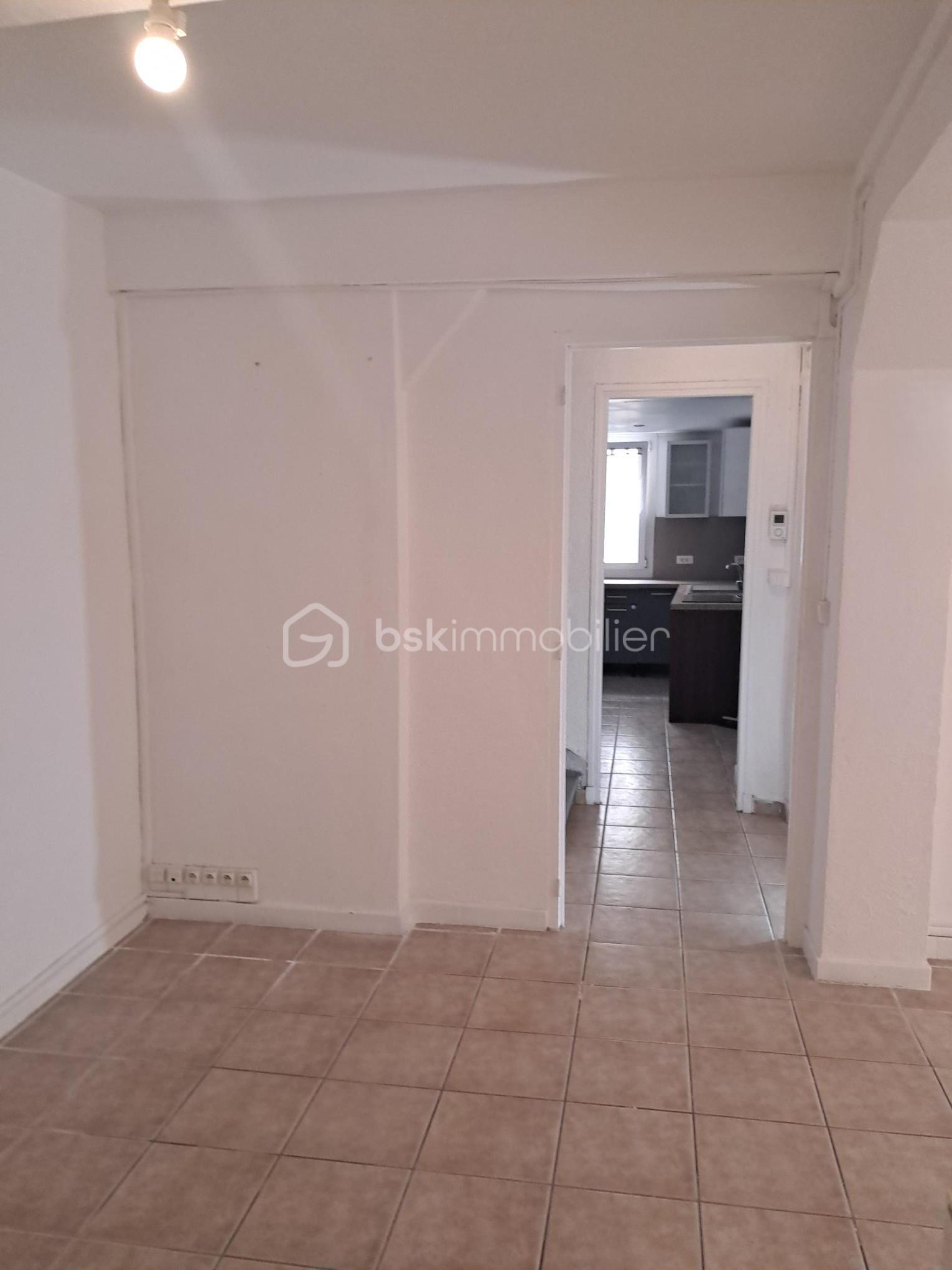 Maison ancienne de 127 m² - s-salon5.jpg