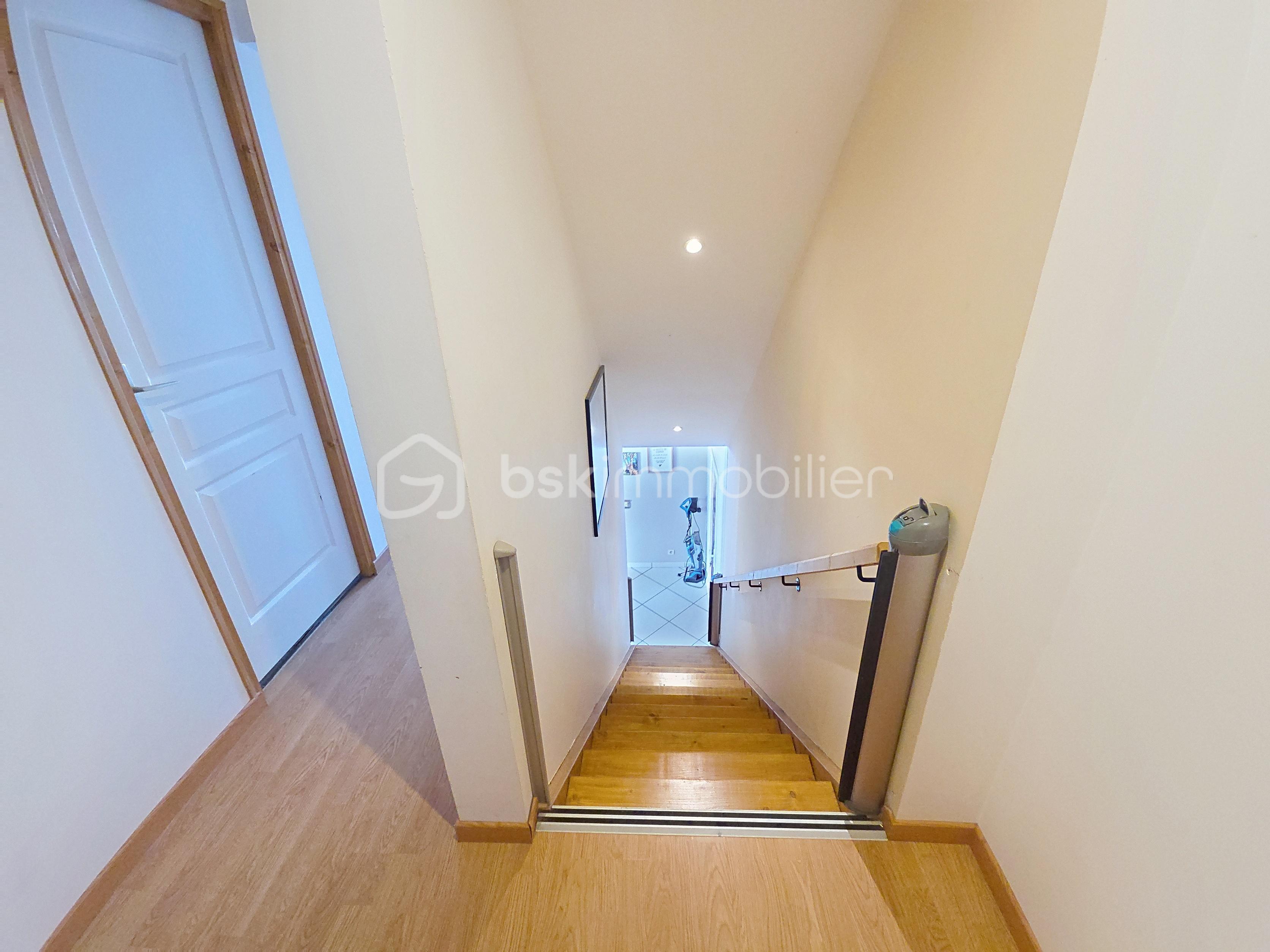 Maison de 136 m² - varredes_00008.jpg