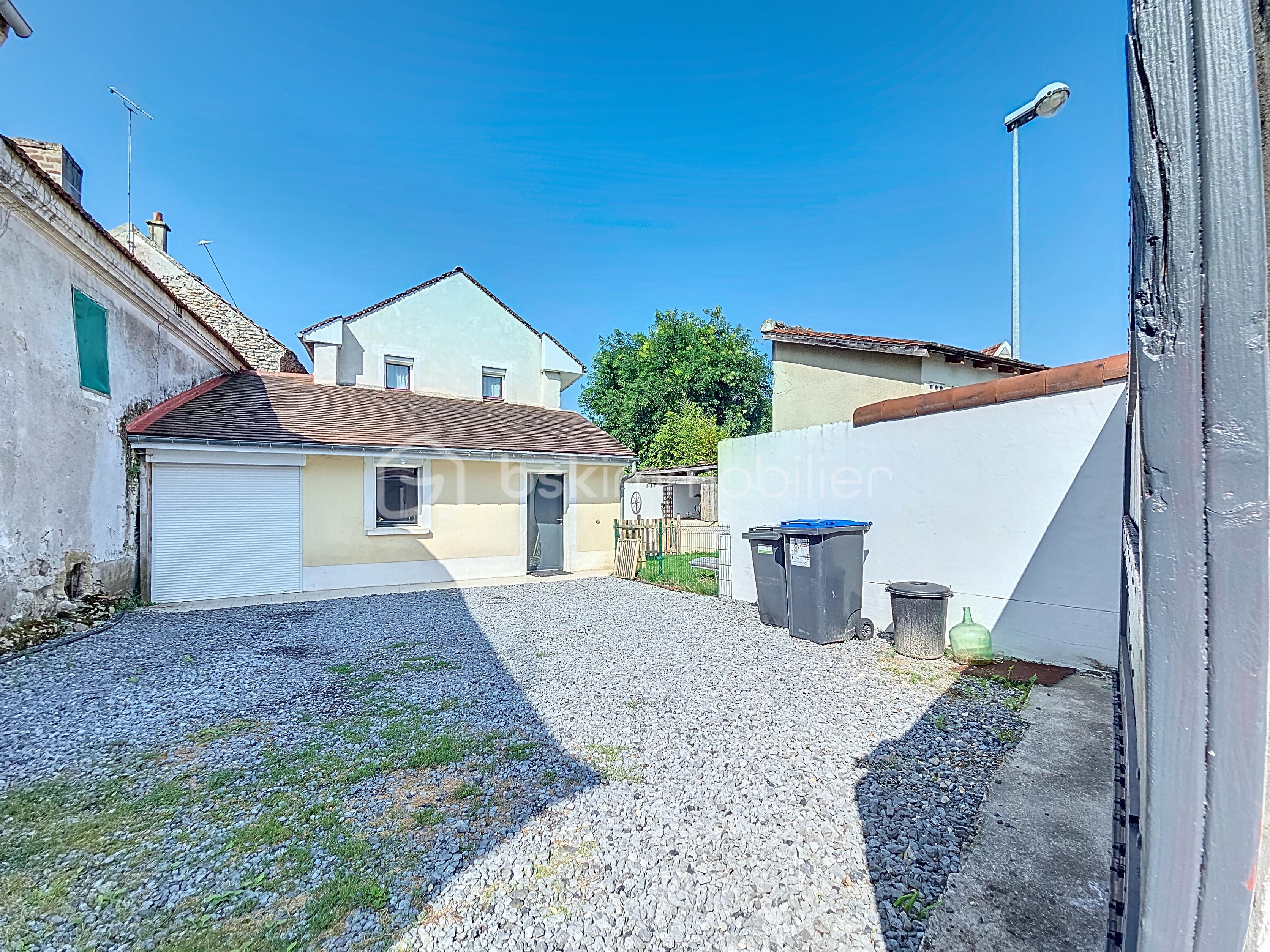 Maison de 136 m² - varredes_00037.jpg