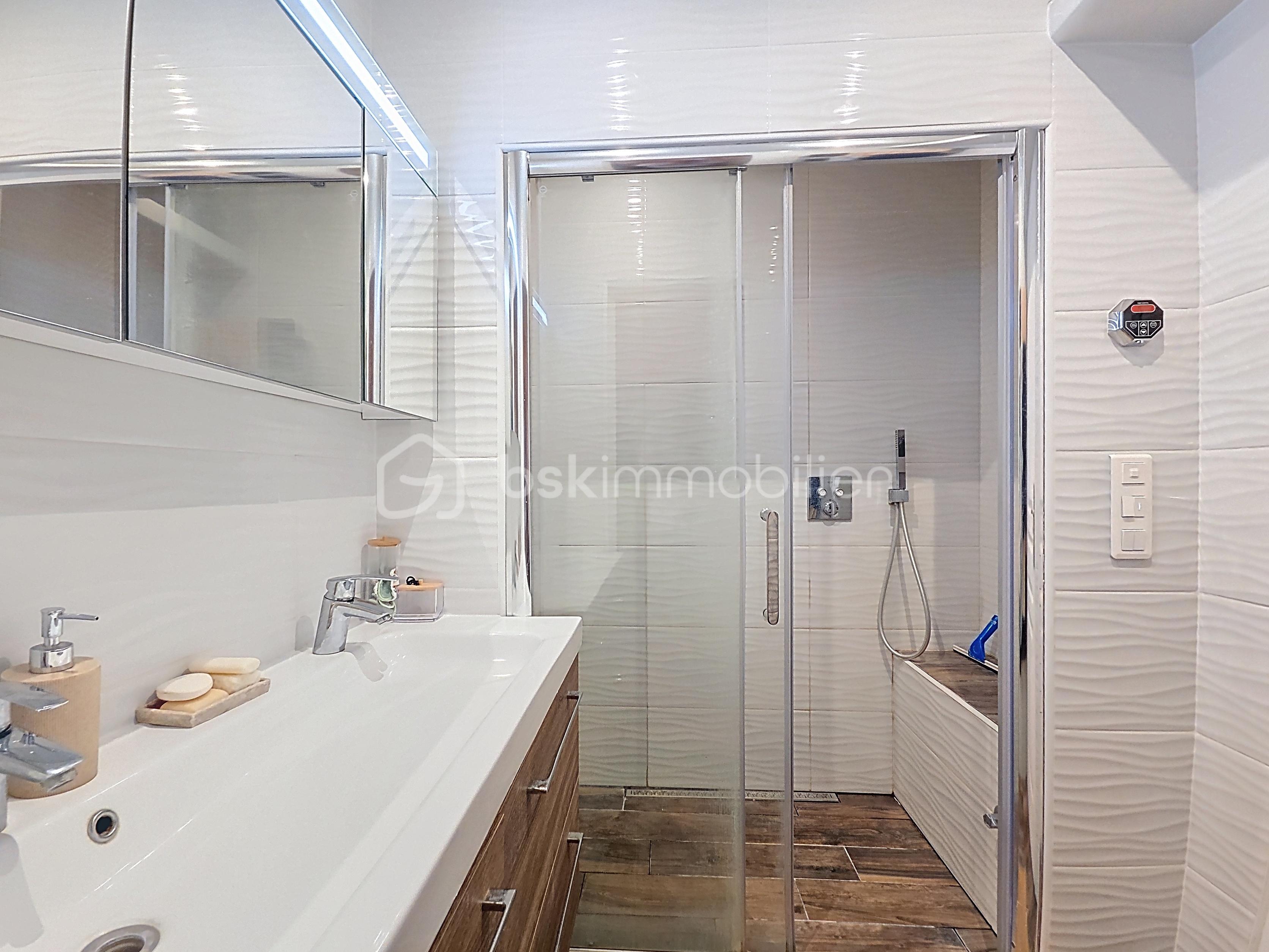 Maison de 136 m² - varredes_00022.jpg