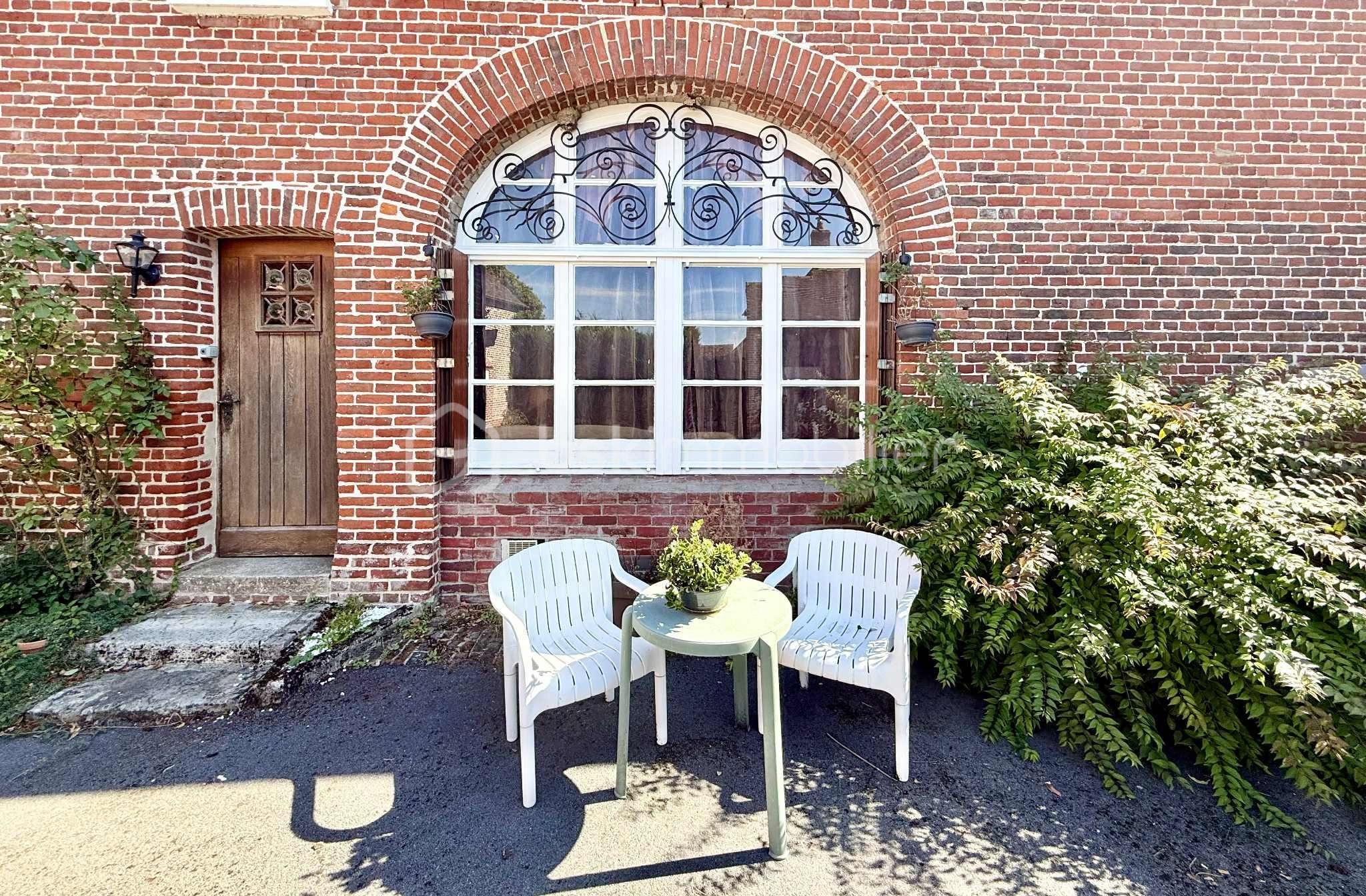Maison de 256 m² - Dôme fenêtre.jpg