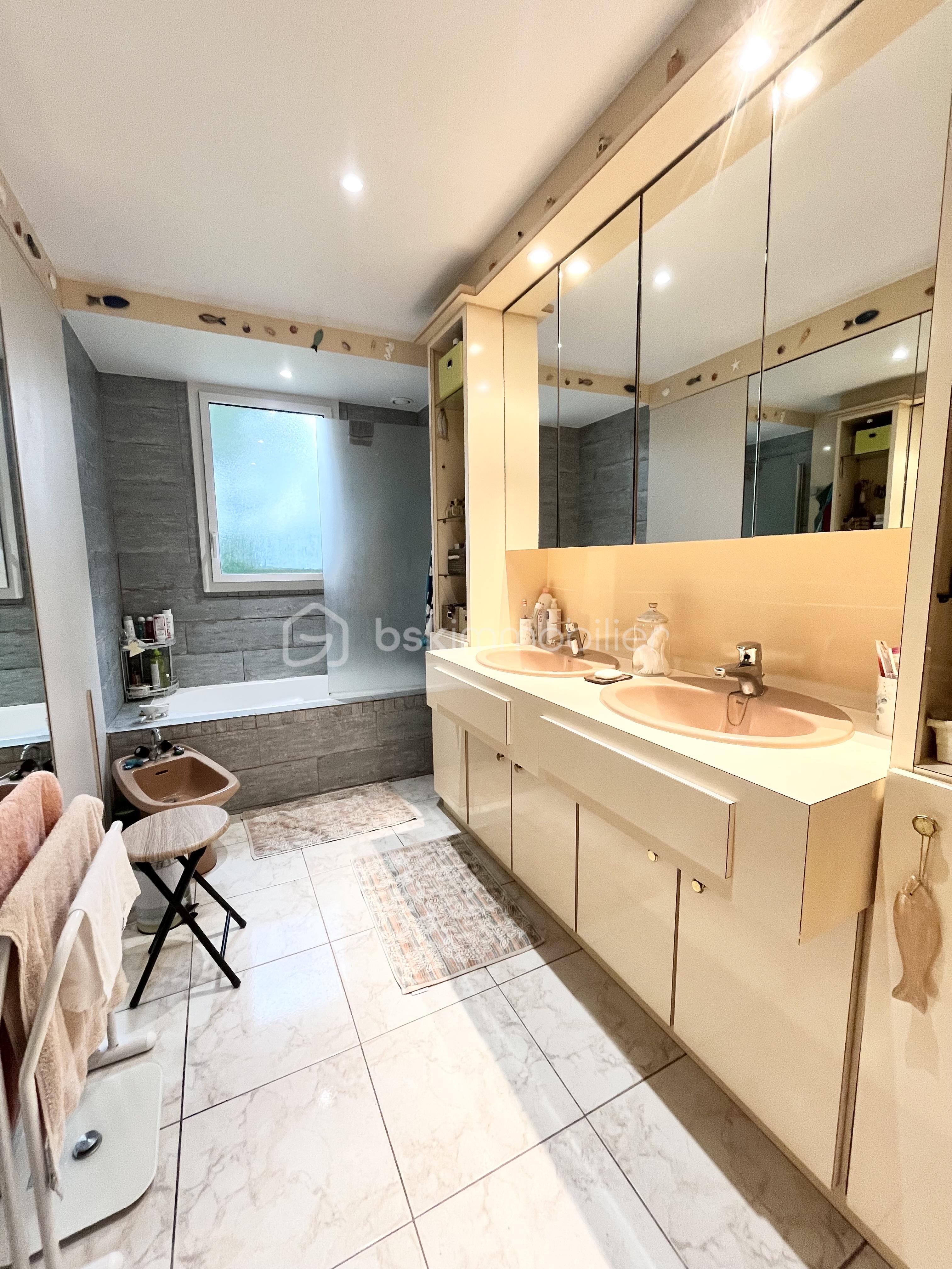 Maison de ville de 135 m² - SDB.jpg