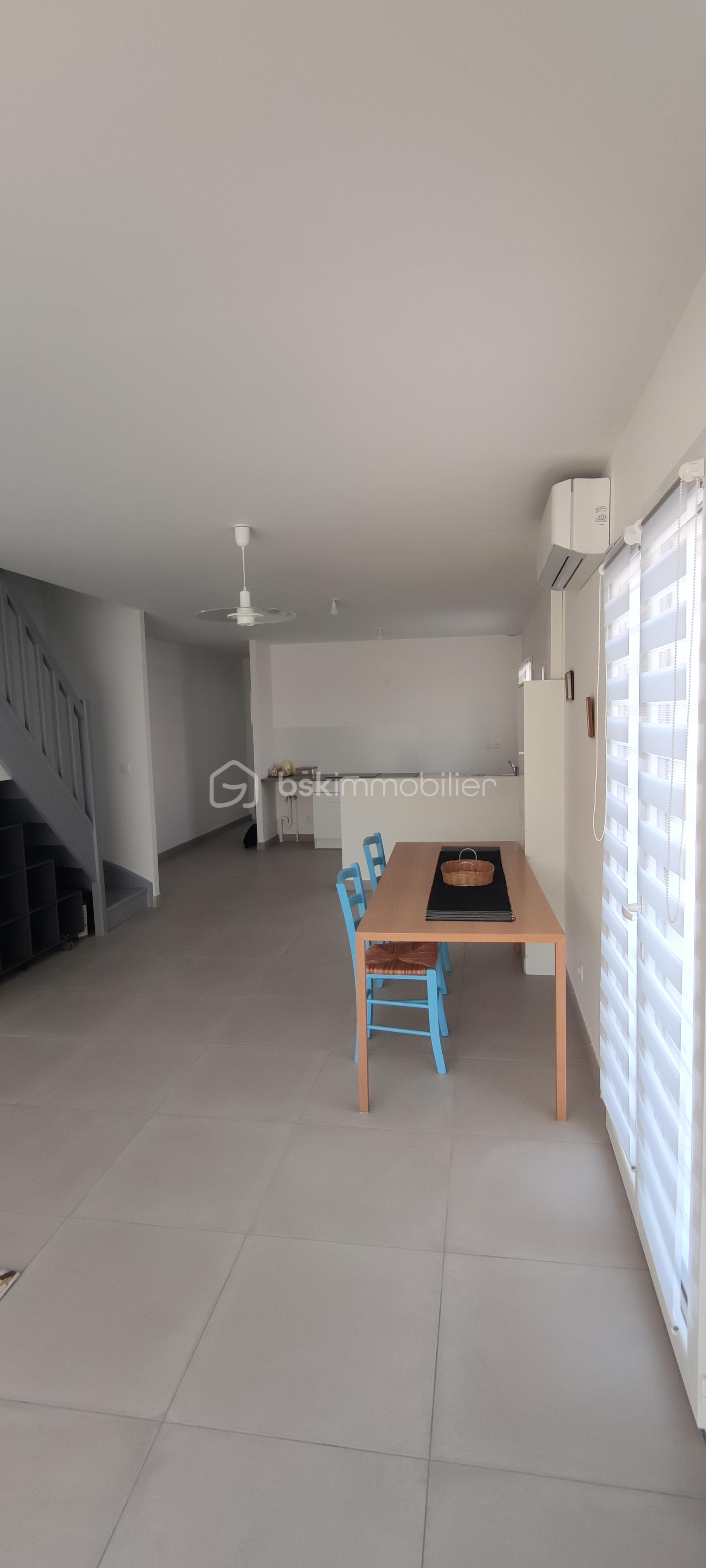 Maison de 95 m² - 1755198501361.jpg