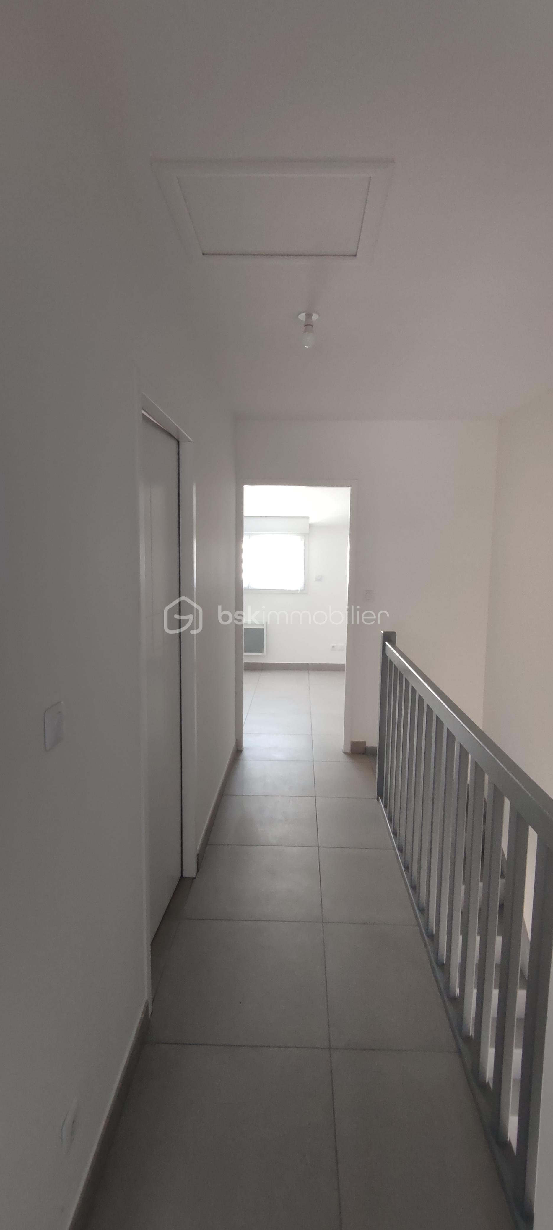 Maison de 95 m² - 1755198432403.jpg