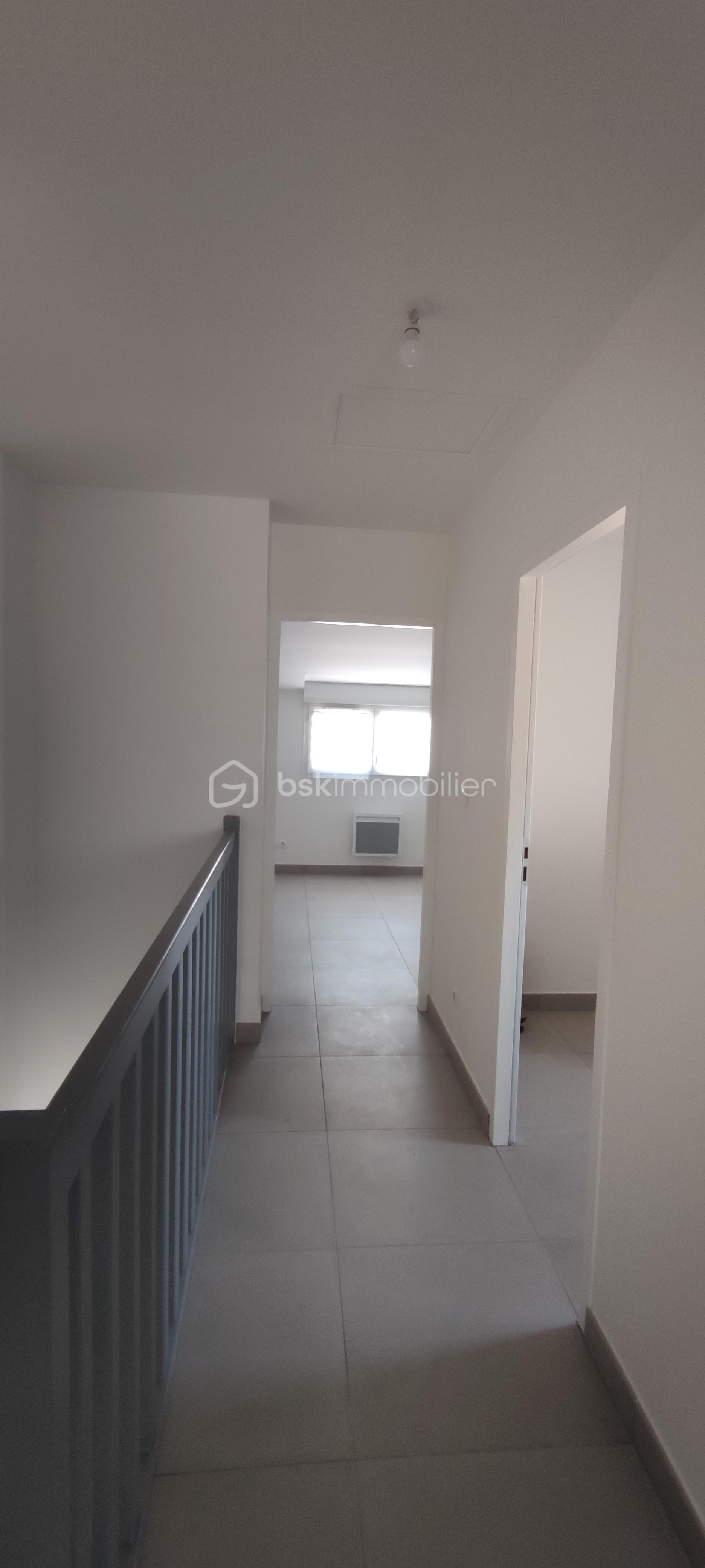 Maison de 95 m² - 1755198501333.jpg