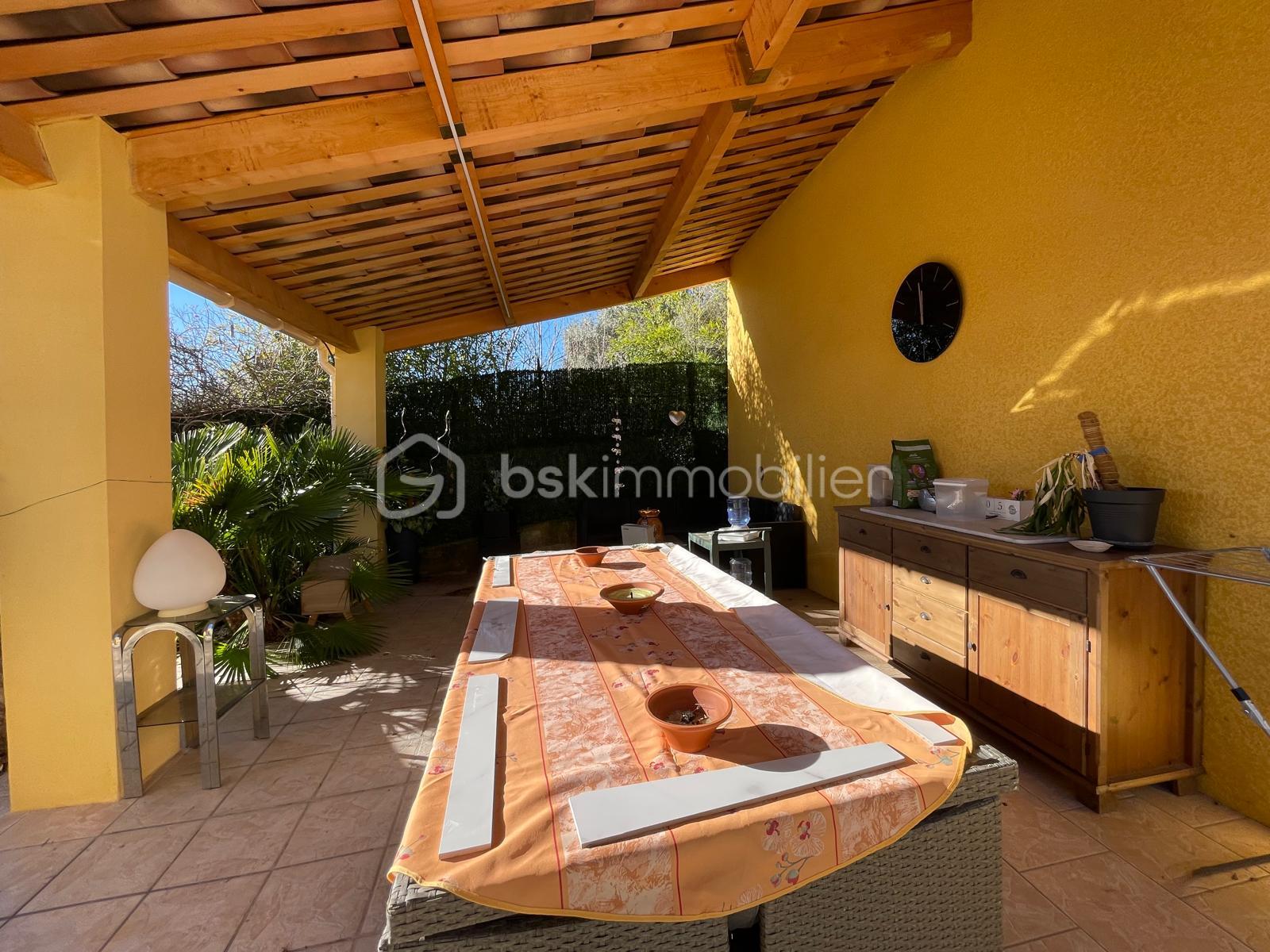 Maison de 95 m² - WhatsApp Image 2025-12-08 at 11.20.00 (9).jpeg