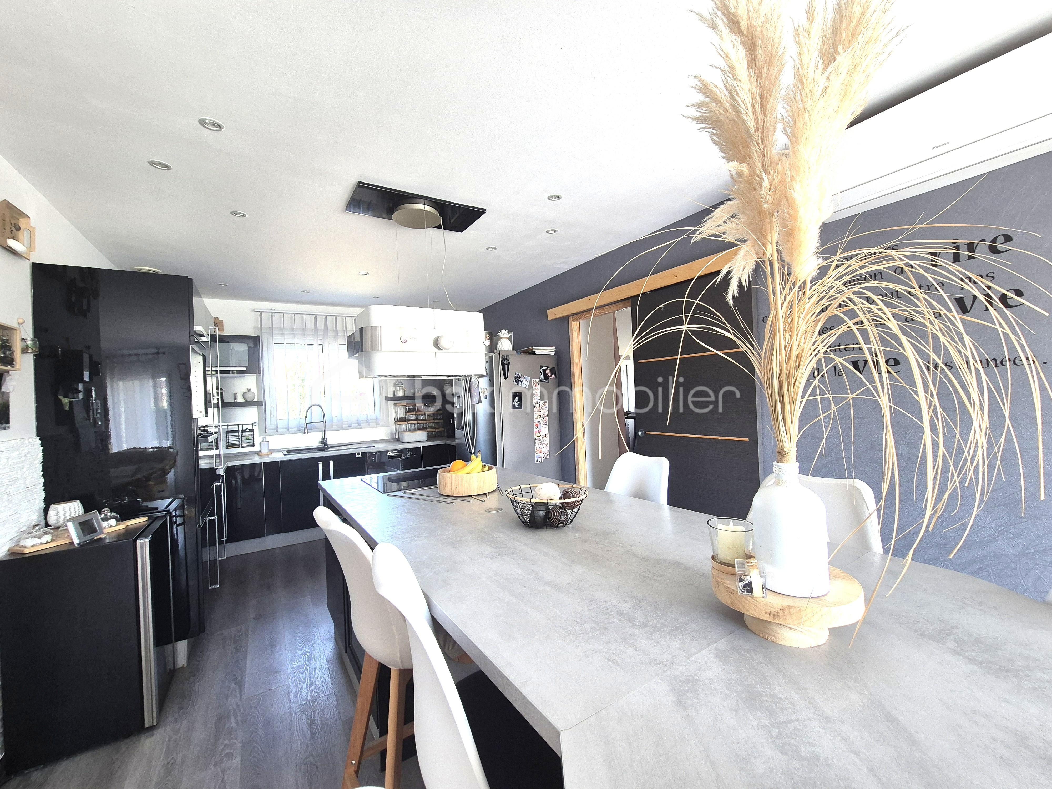 Maison de 150 m² - 1000044830.jpg