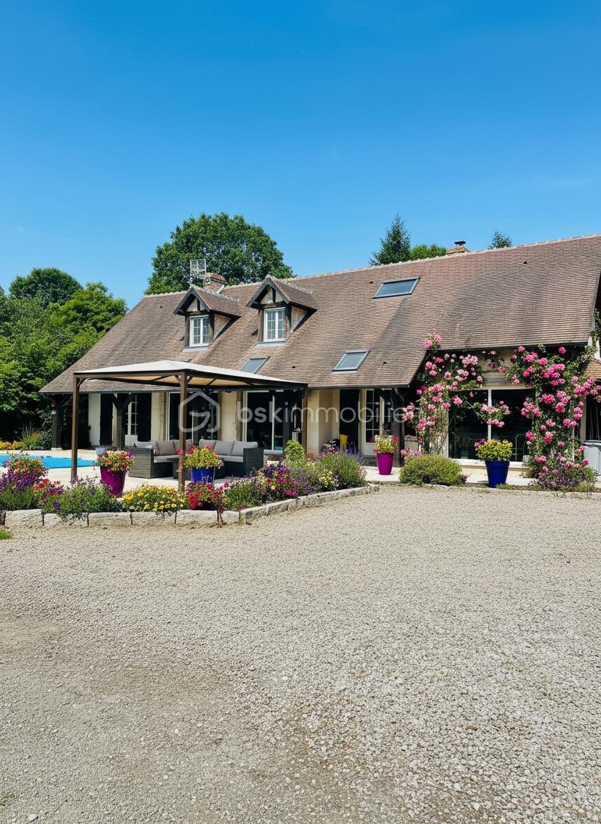Demeure de 237 m² - autre facade.jpg