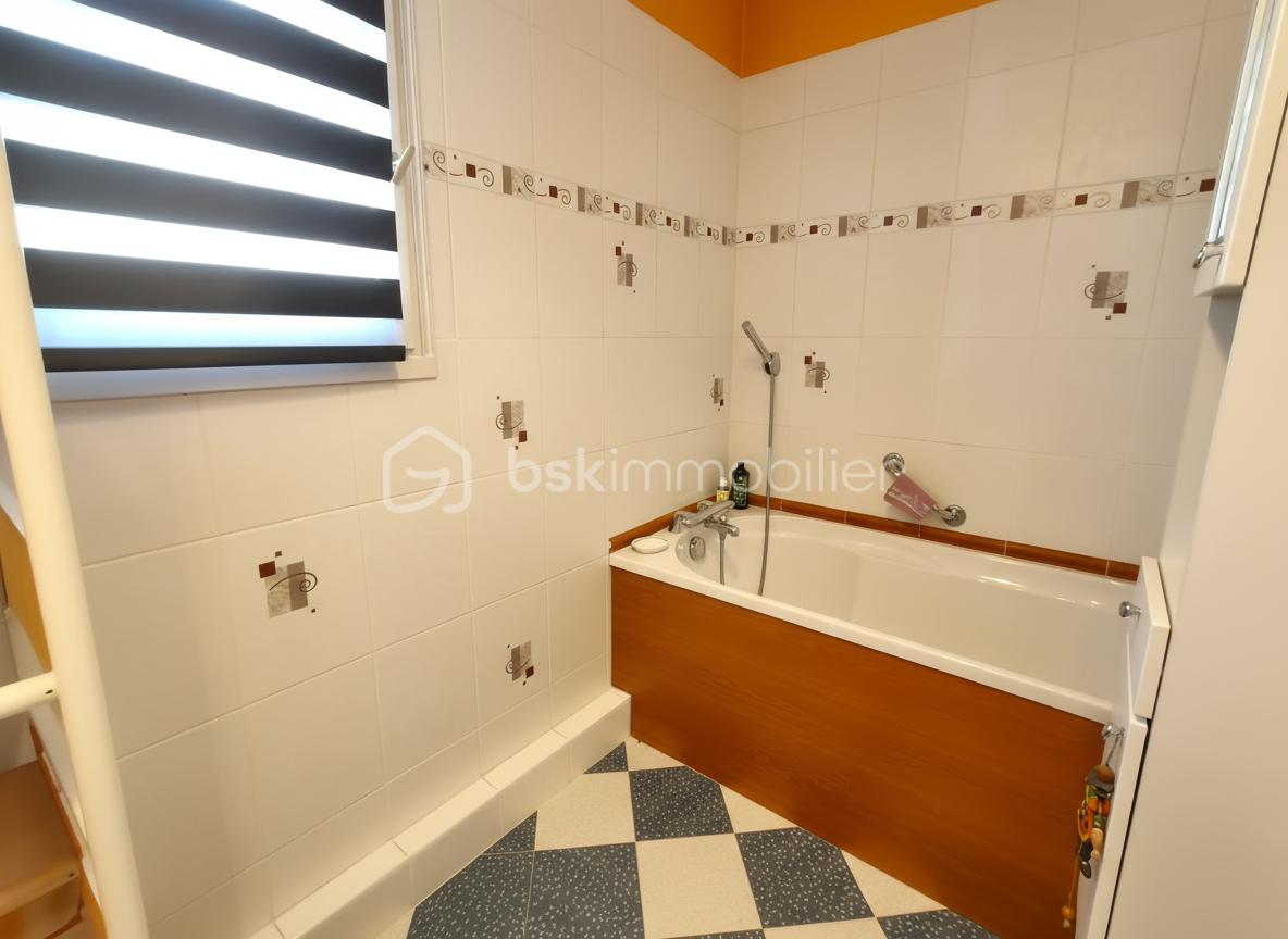Duplex de 94,90 m² - Salle de bain.jpg
