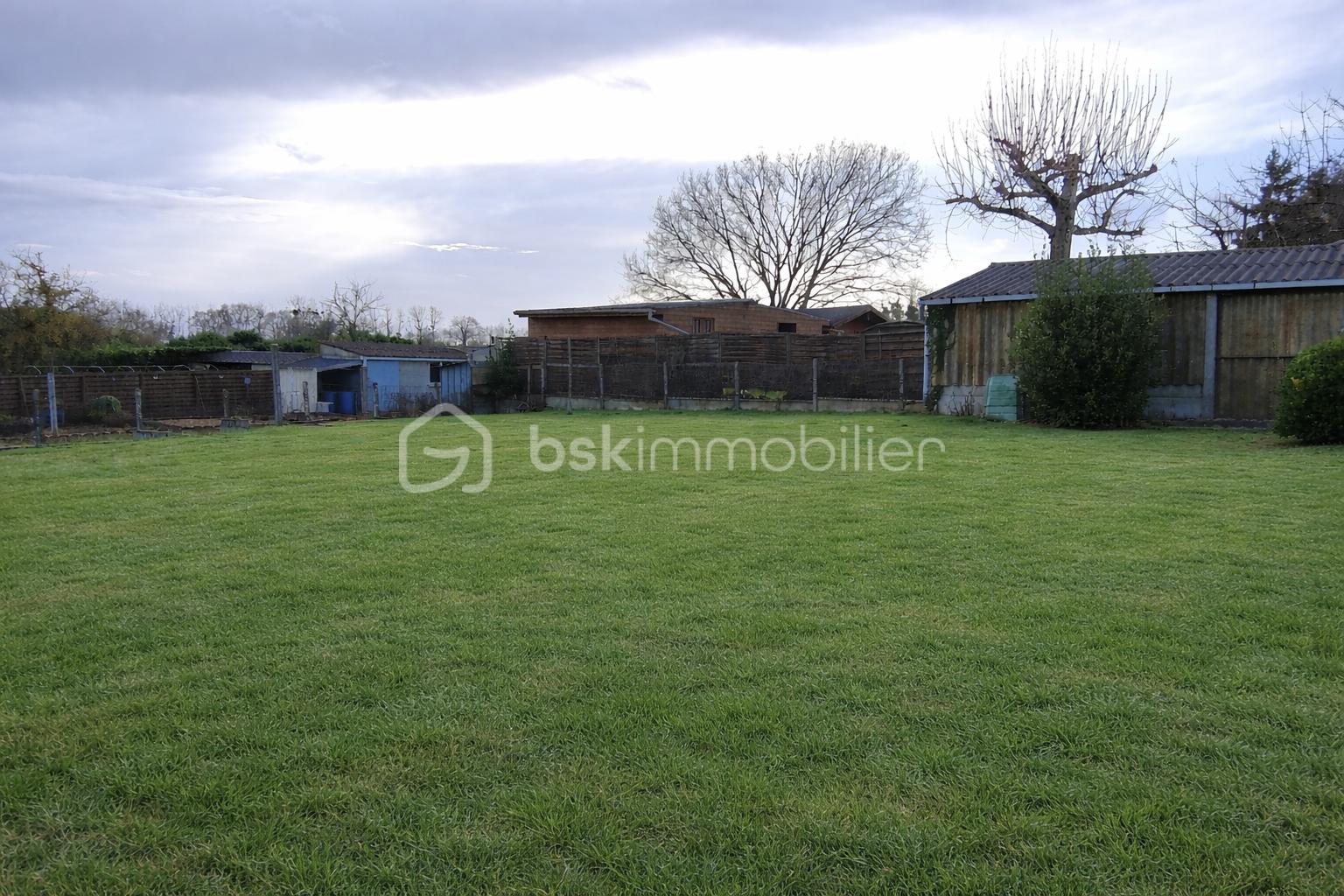 Terrain de 550 m² - Longueur 1 OK.jpg