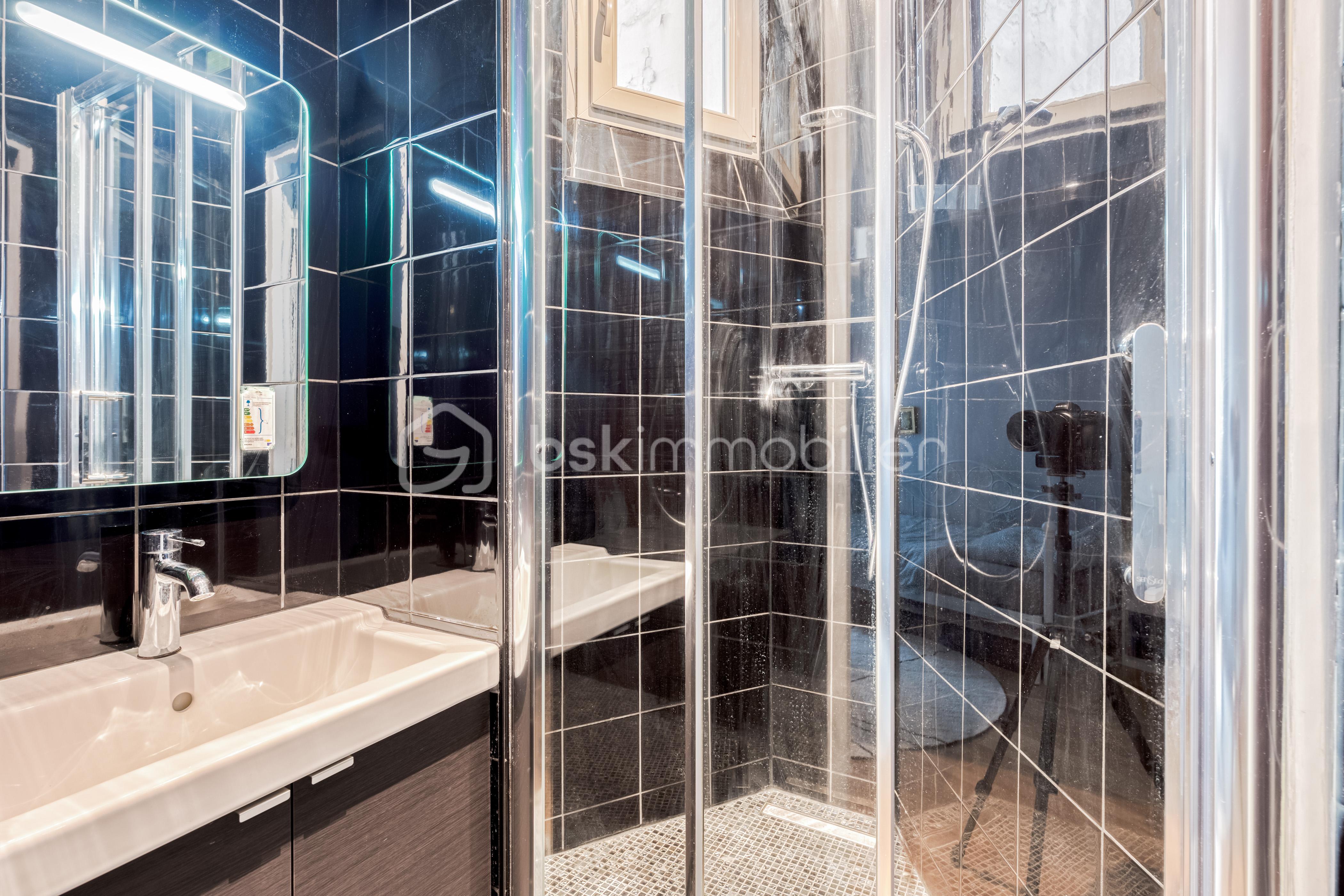 Appartement de 120,03 m² - SDB2.jpg