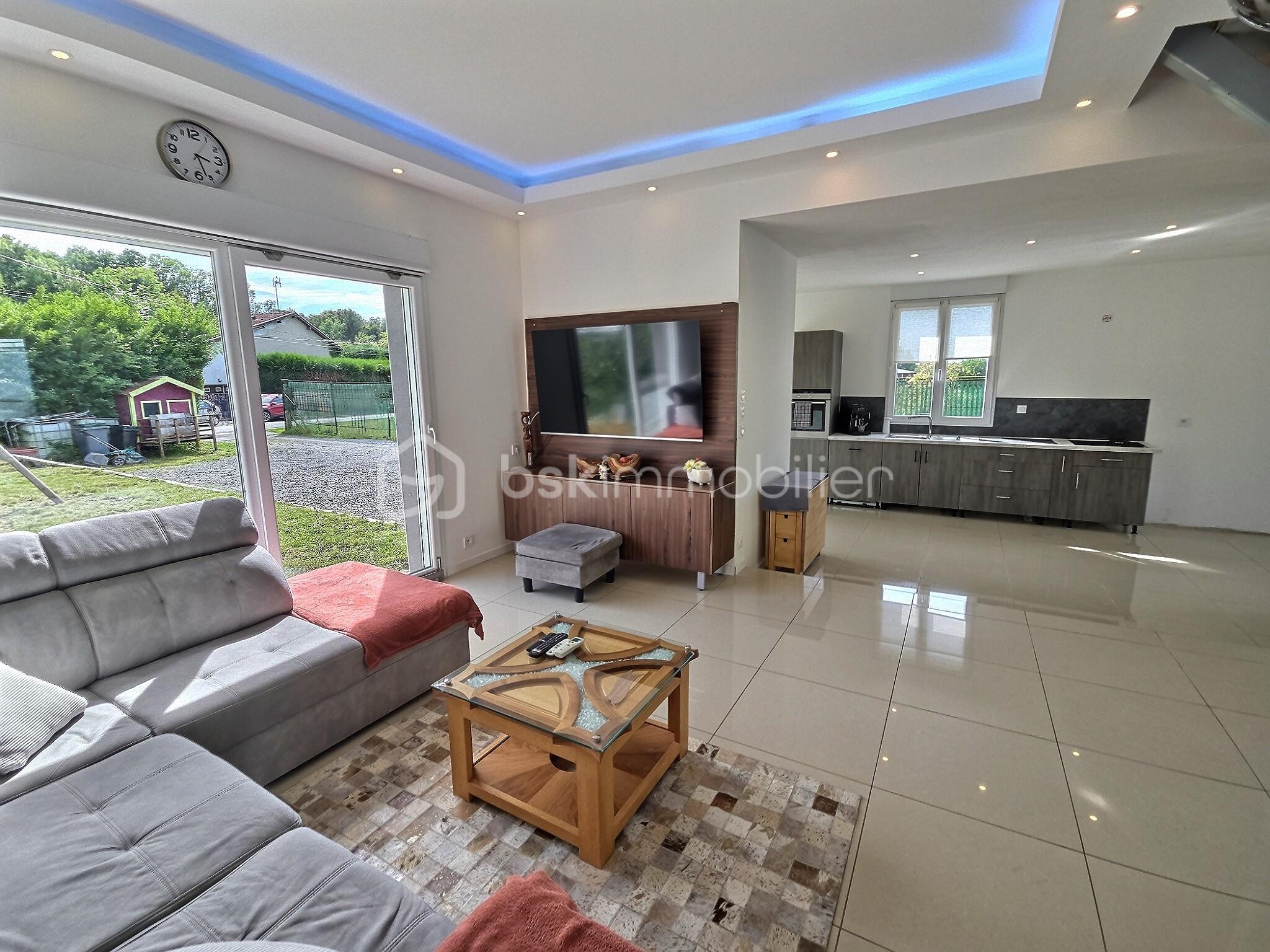 Maison de 90 m² - exposio_132973415.jpg