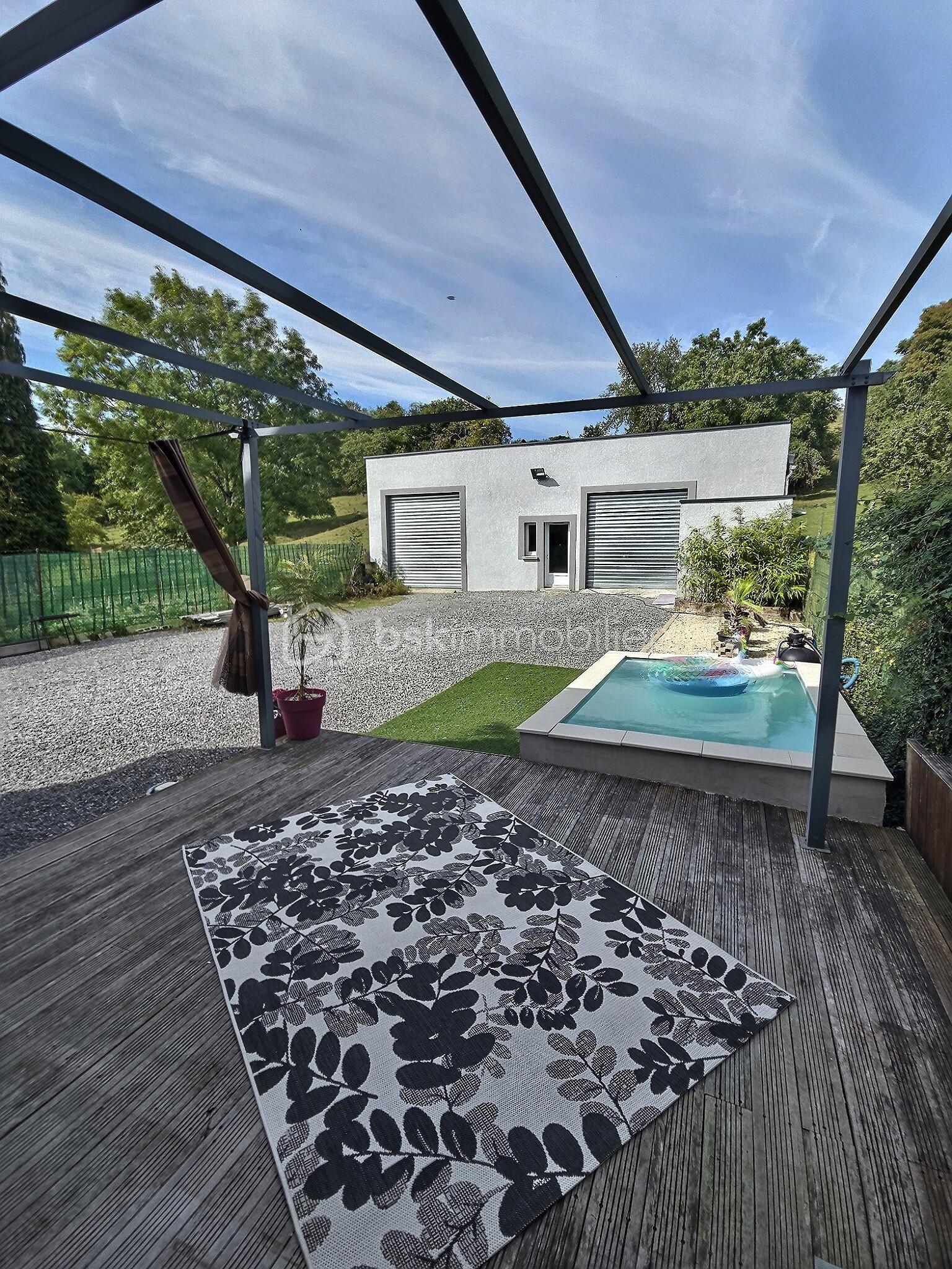 Maison de 90 m² - exposio_132973449.jpg
