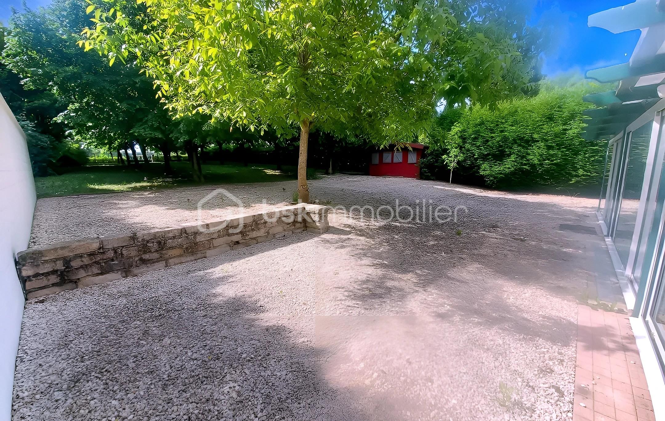 Maison traditionnelle de 122 m² - GIV THIERRY OK TERRASSE PROFIL V JARDIN.jpg