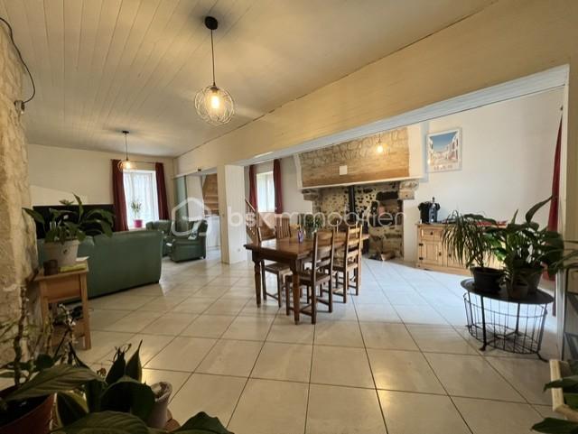 salon sam blandine ok.jpg