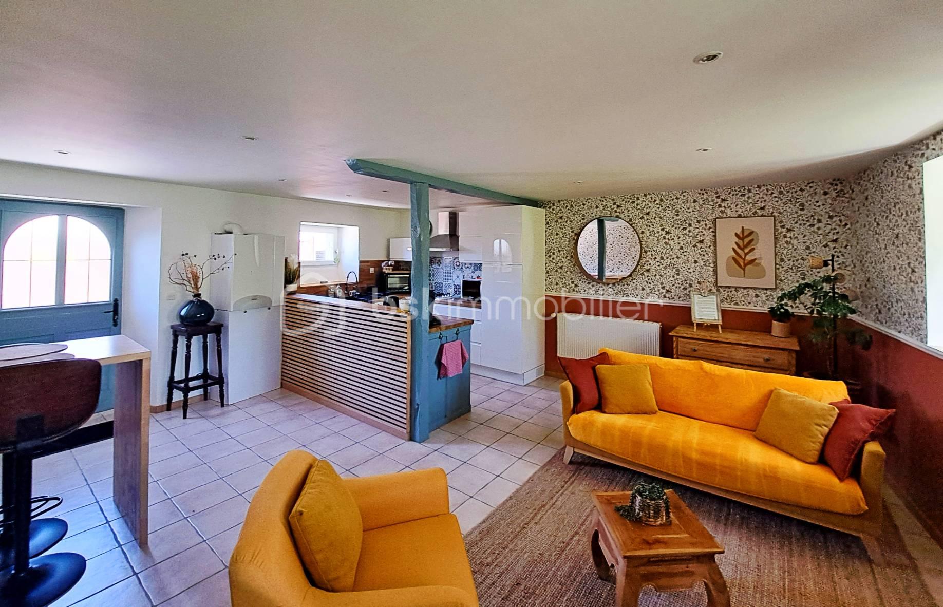 Le Petit Duc pièce de vie.jpg