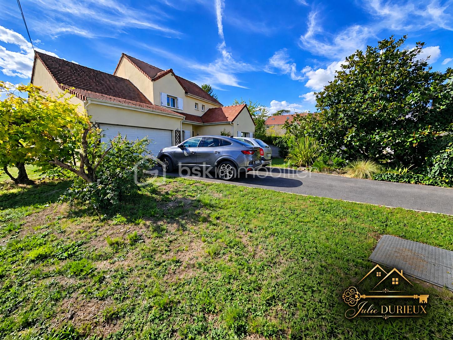 Maison 7 pièces 148 m² · à D'Huison-Longueville · 148 m² · 425 000 €