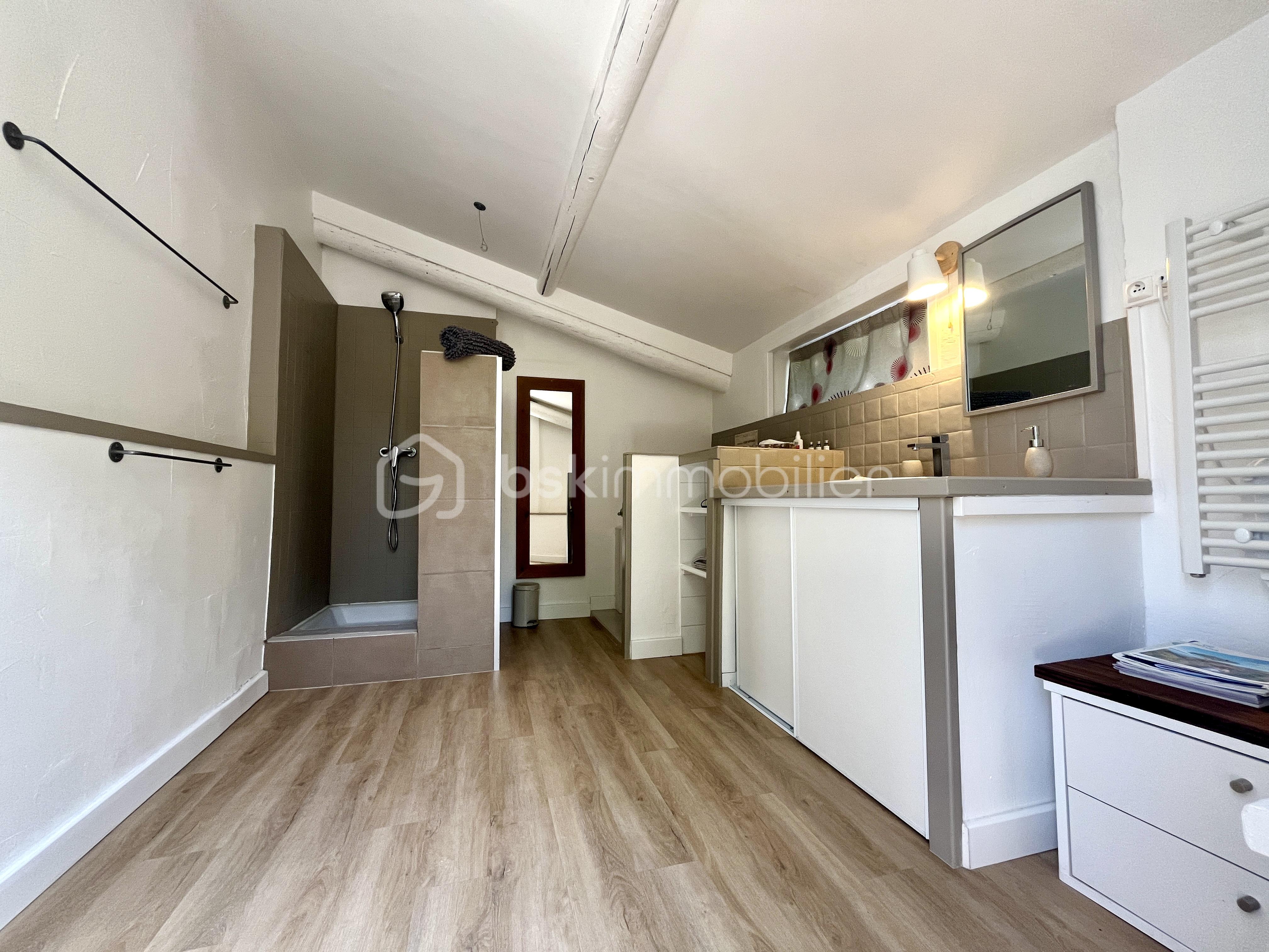 SDE Chambre 3 accès direct piscine .JPG