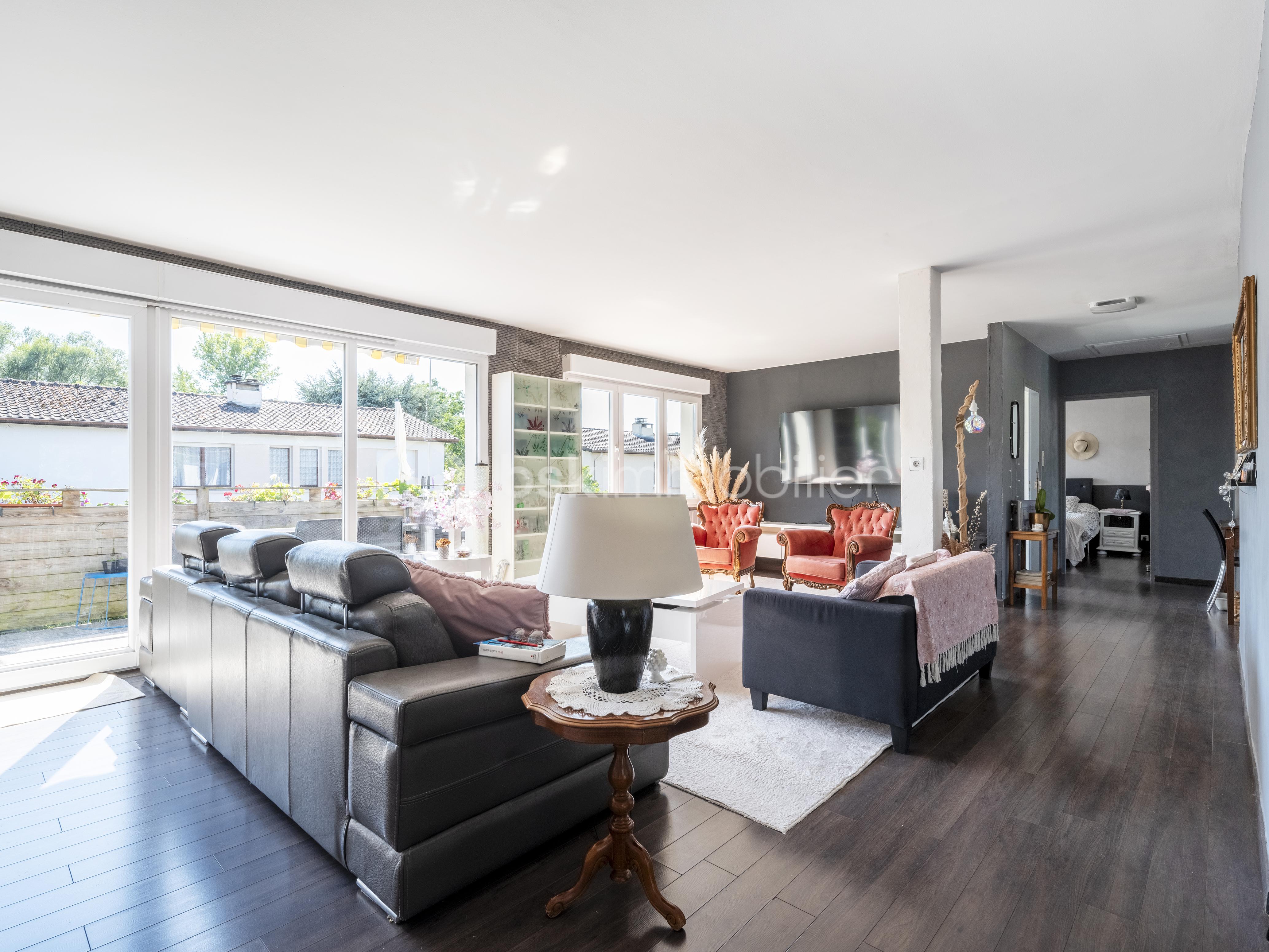 Maison de ville de 213 m² - Actephoto_MatthieuRemark_3Rhone_08.jpg