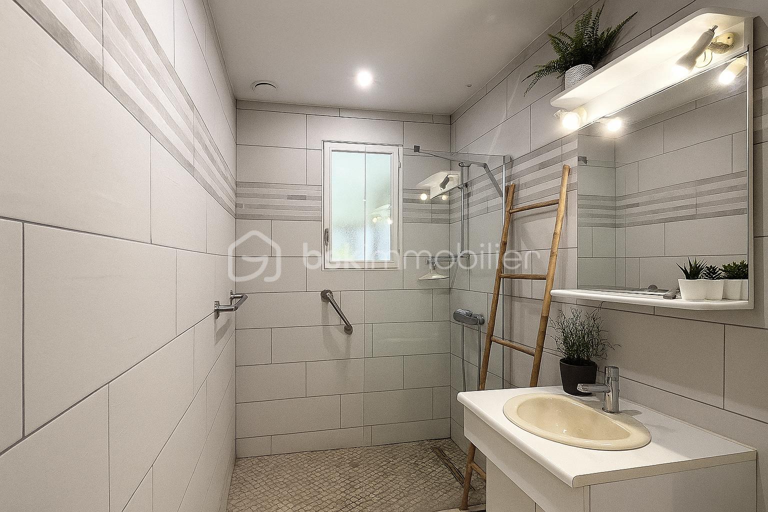 Pavillon de 138 m² - sdb.png