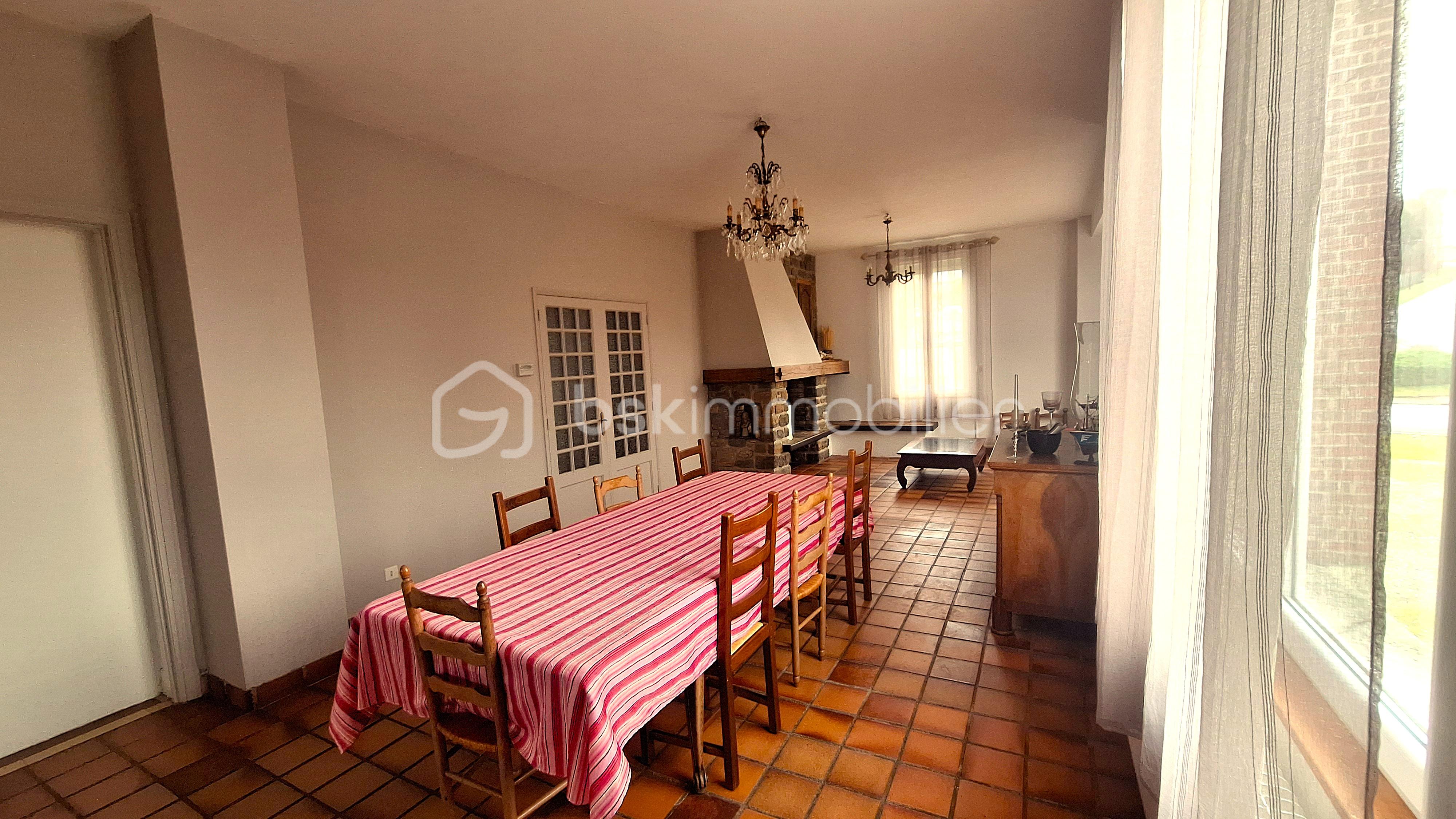 Maison de maitre de 161 m² - 6.jpg