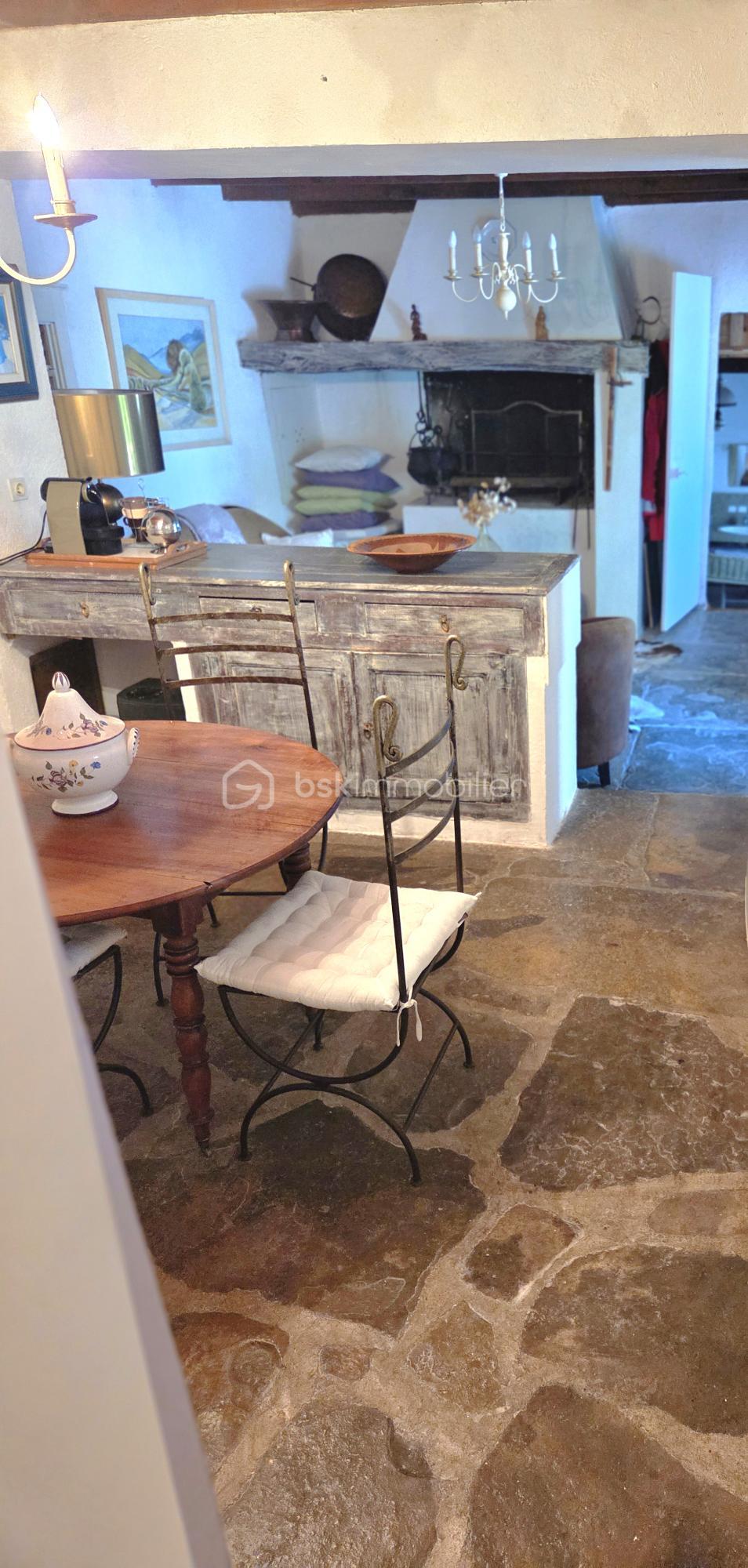 Mas de 210 m² - cuisine 2 maison 2.jpg