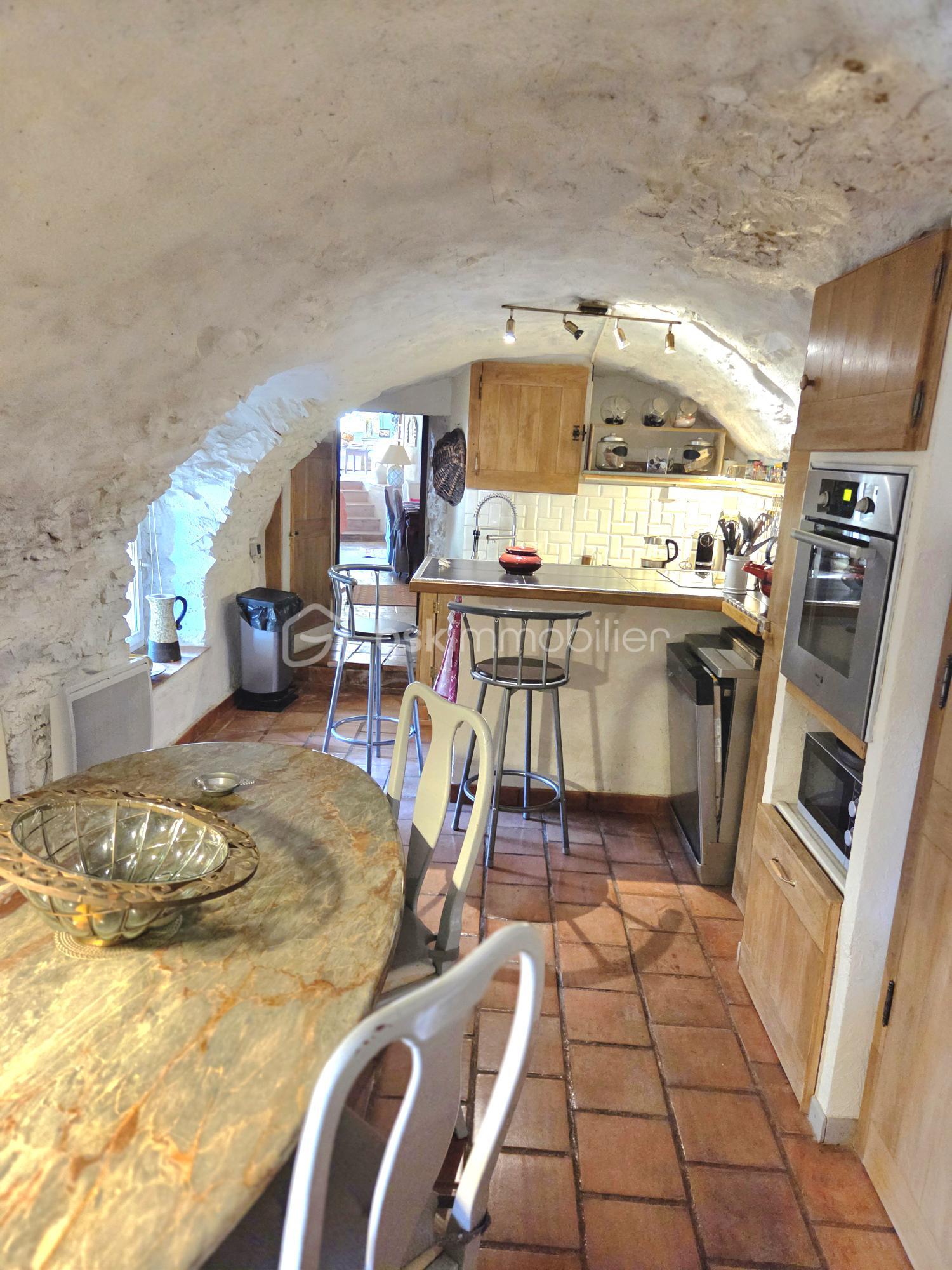 Mas de 210 m² - cuisine.jpg