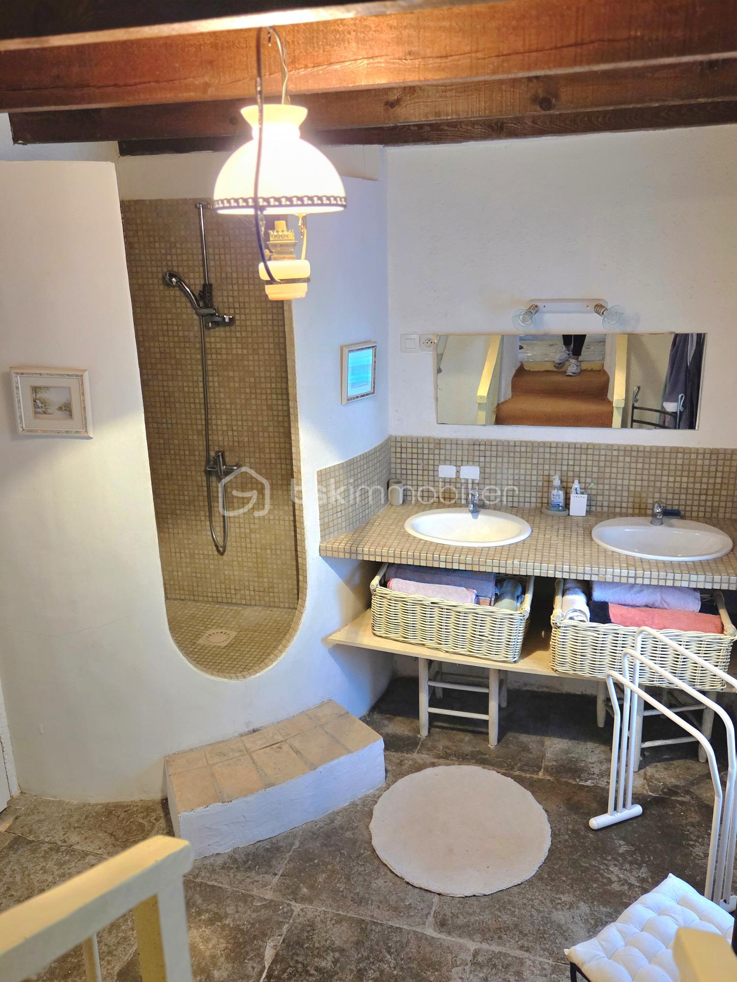 Mas de 210 m² - sde maison 2.jpg