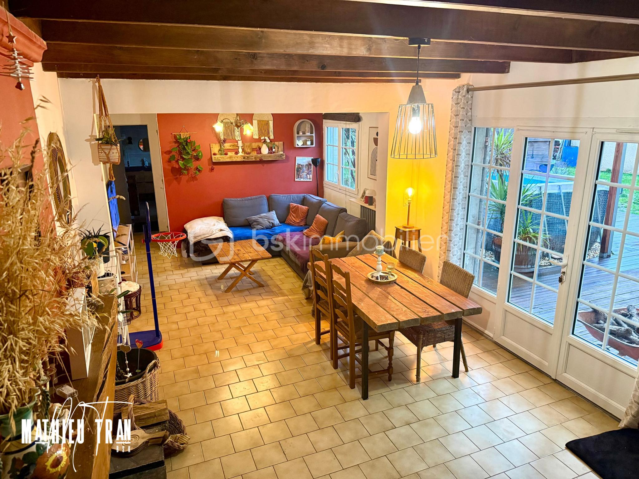 Maison de 157 m² - TERRAIN A BÂTIR.png