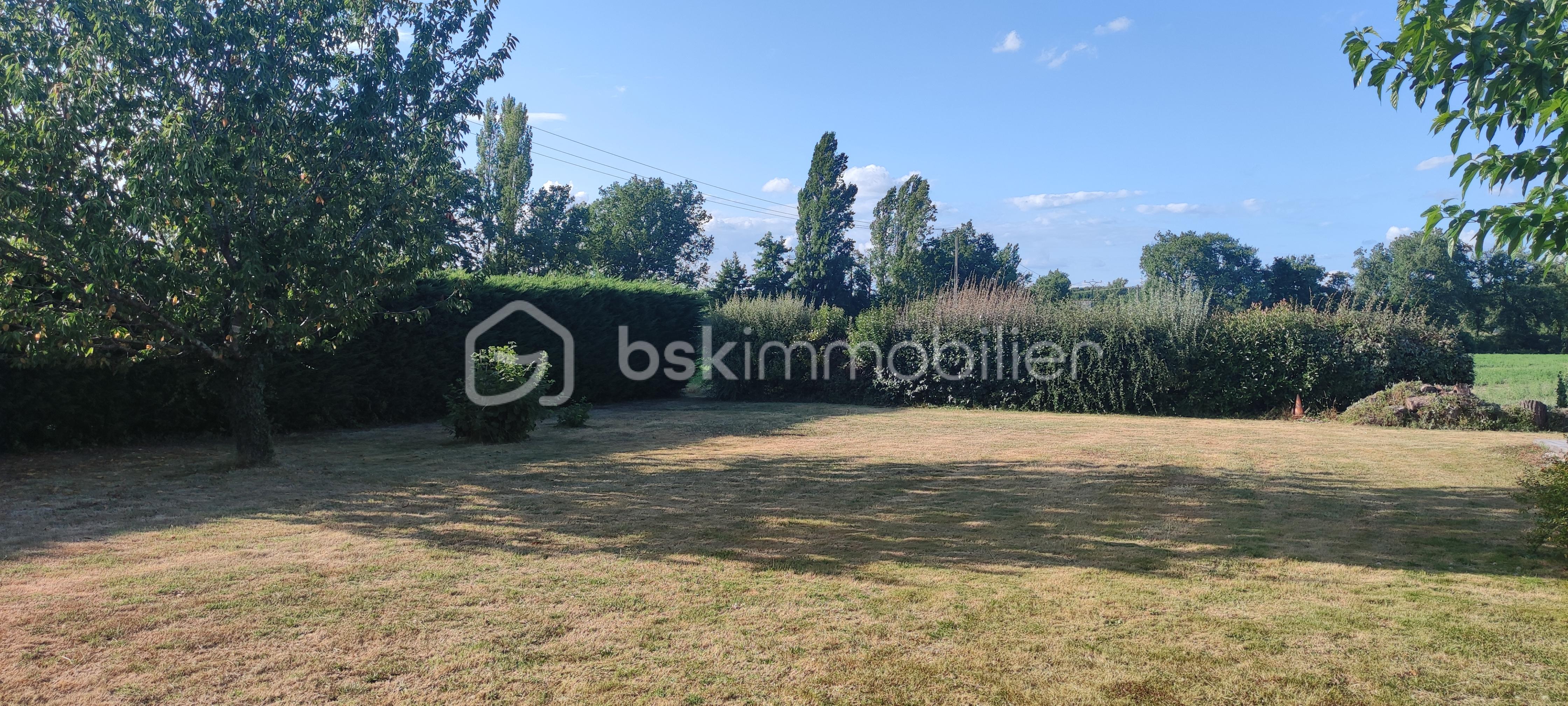 Terrain de 777 m² - 1754646357196.jpg