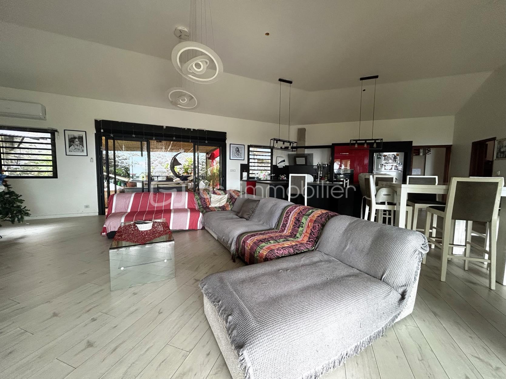 Villa de 180 m² - 426495813_935256898122945_2845921896460859558_n.jpg